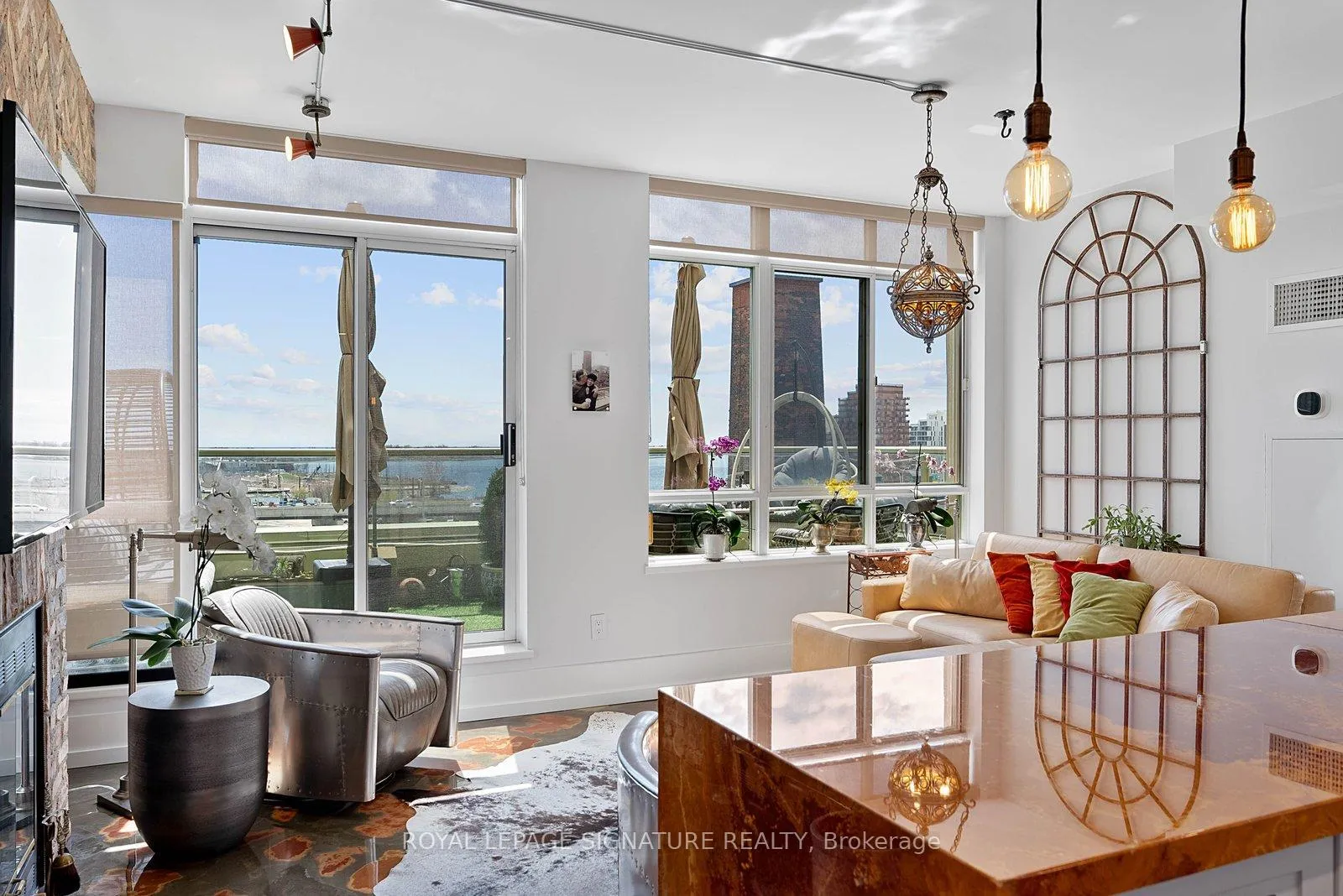 Photo 12 of Unit Ph13, 70 Mill Street, Toronto, Waterfront Communities — HOMEH