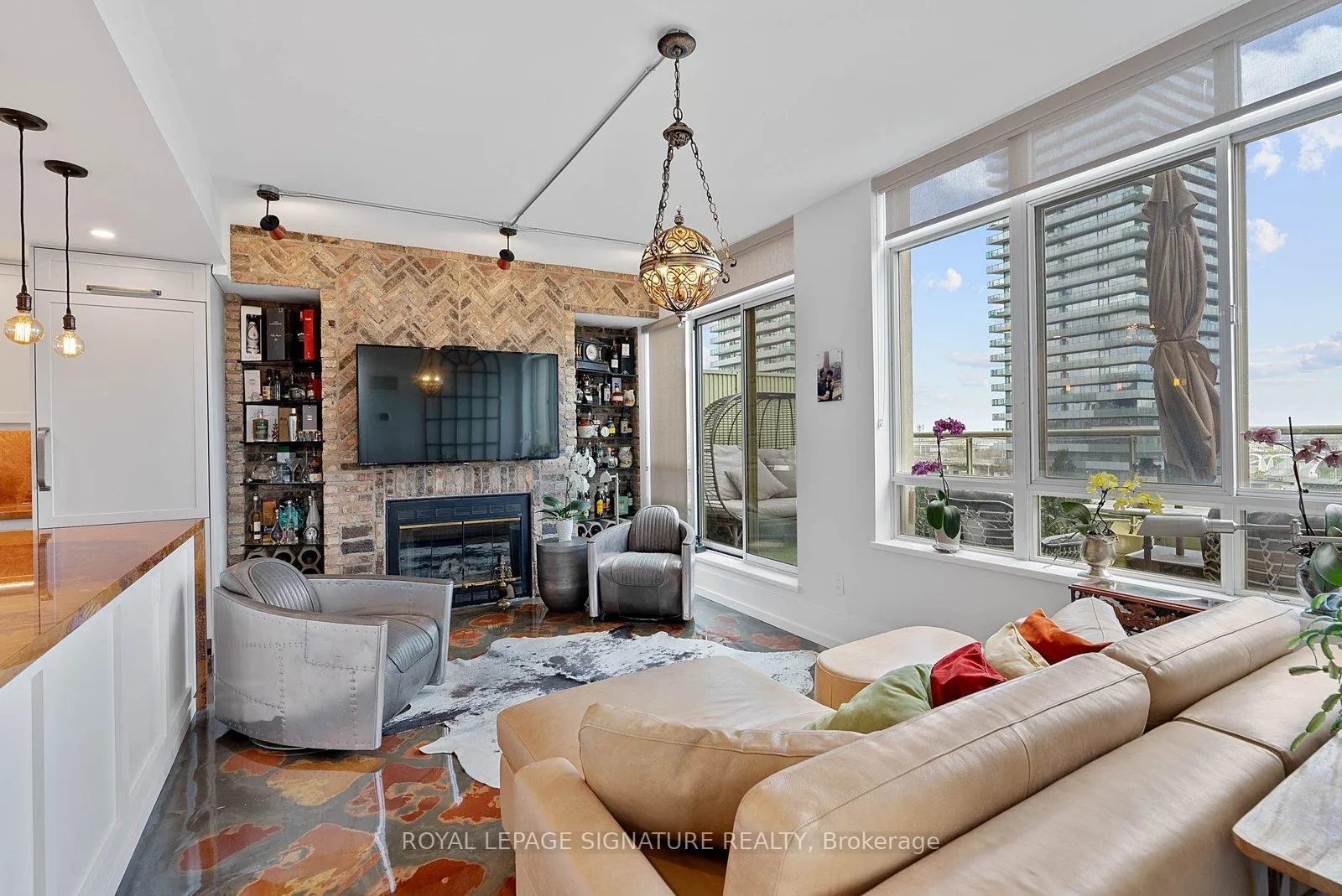 Photo 14 of Unit Ph13, 70 Mill Street, Toronto, Waterfront Communities — HOMEH