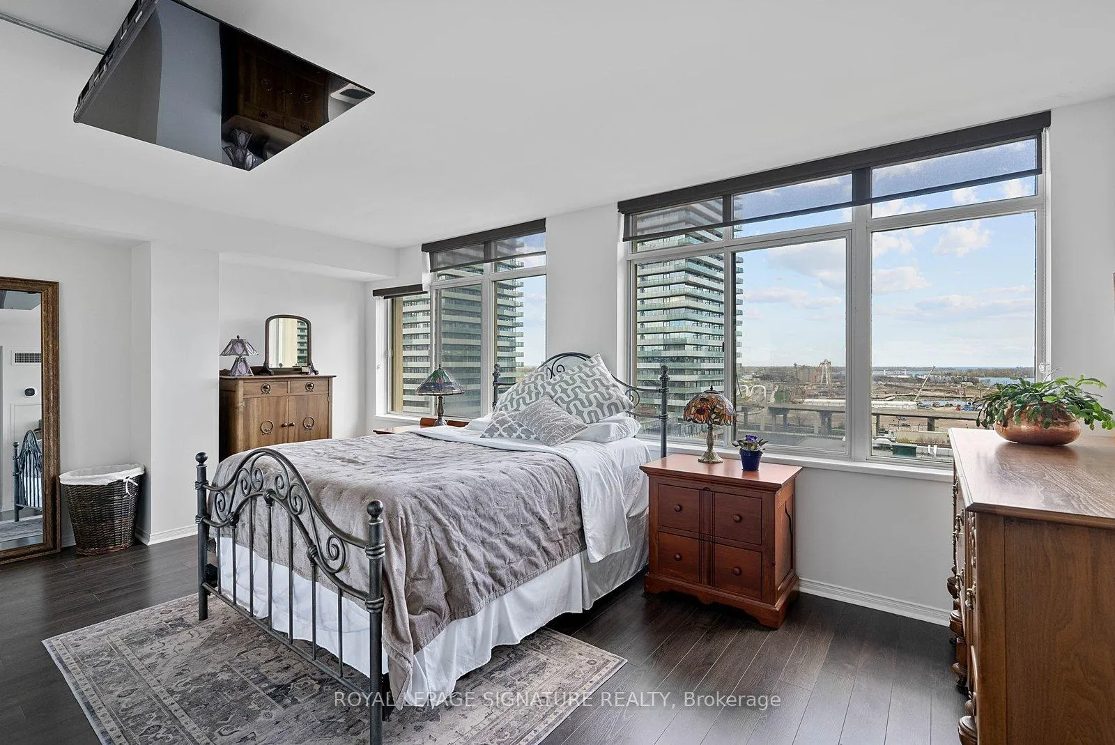 Photo 26 of Unit Ph13, 70 Mill Street, Toronto, Waterfront Communities — HOMEH