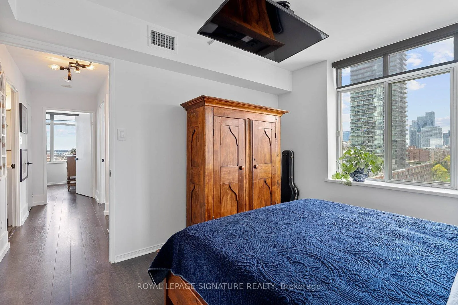 Photo 33 of Unit Ph13, 70 Mill Street, Toronto, Waterfront Communities — HOMEH