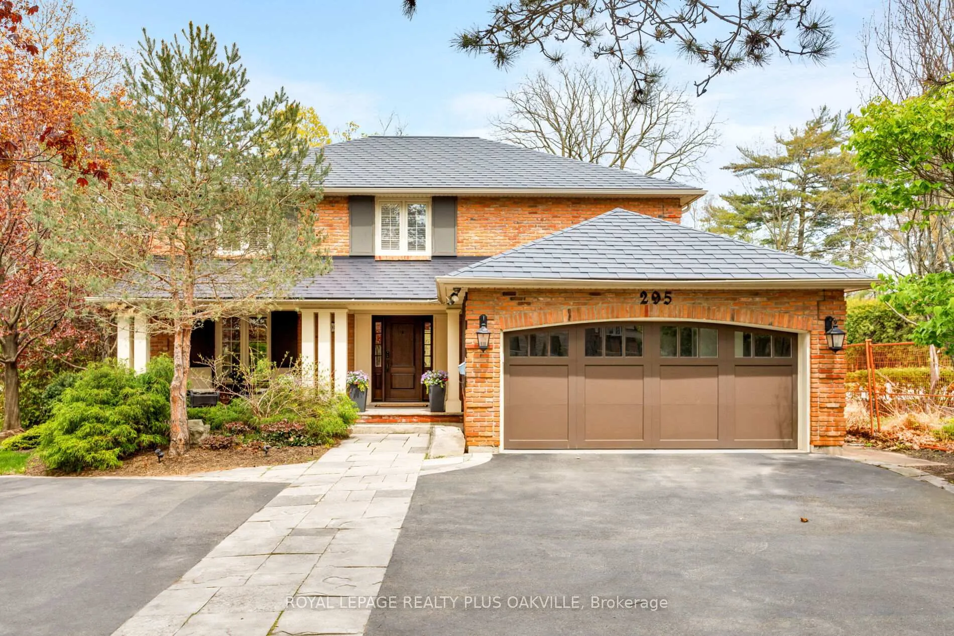 Front of 295 Shoreacres Road