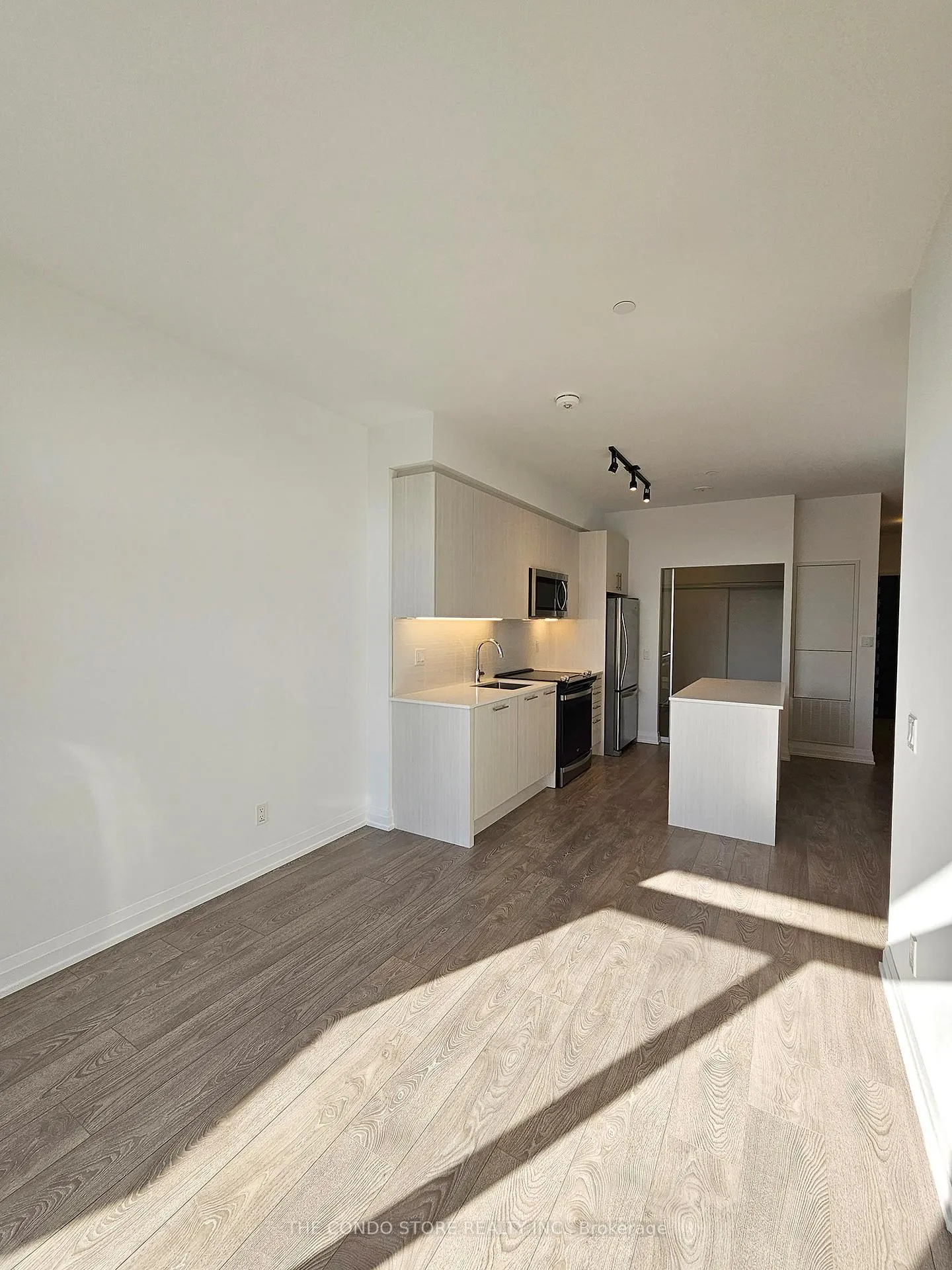 Photo 9 of Unit 211, 286 Main Street, Toronto, East End-Danforth — HOMEH