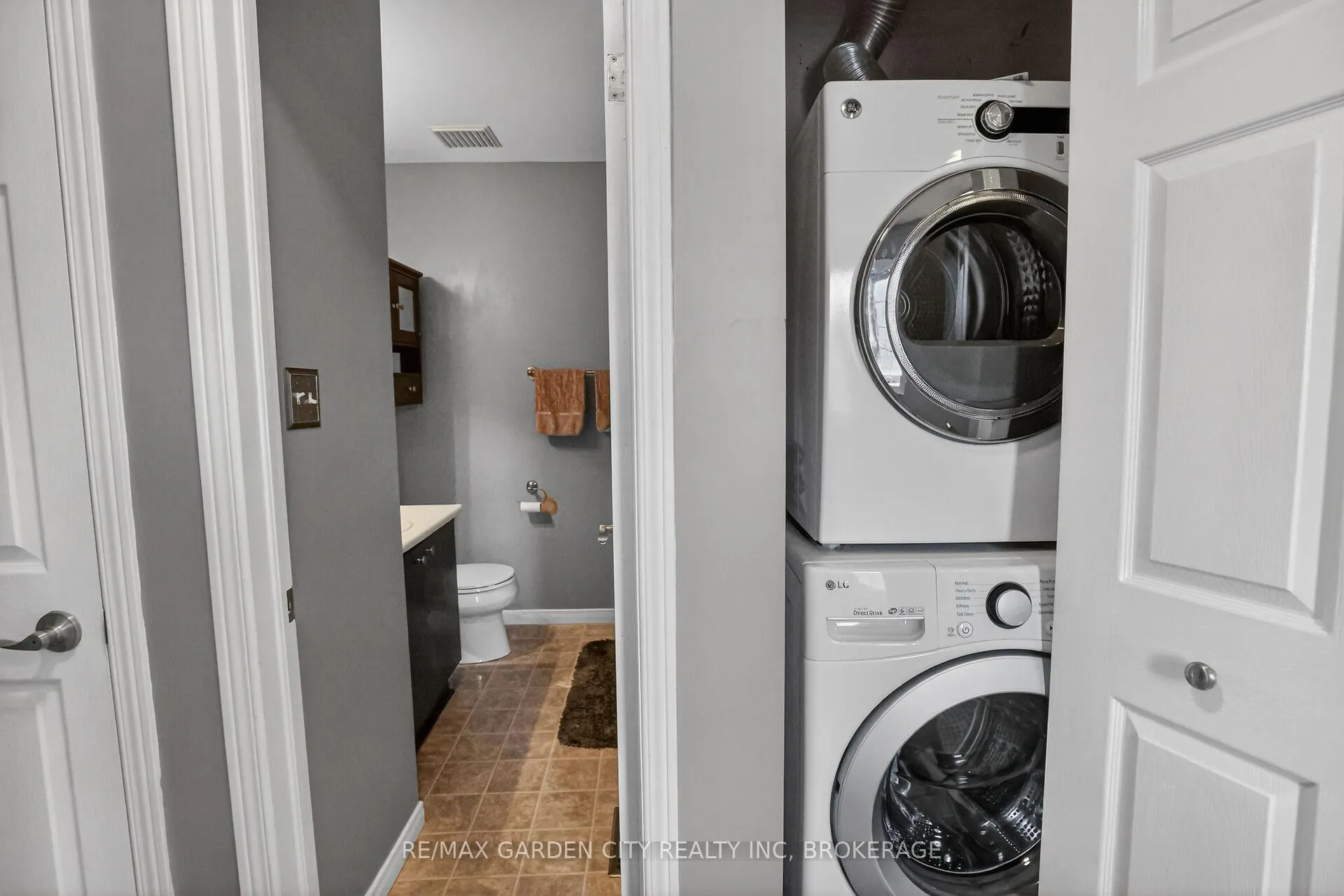 Photo 21 of Unit 201, 511 Highway 8, Hamilton, Stoney Creek — HOMEH