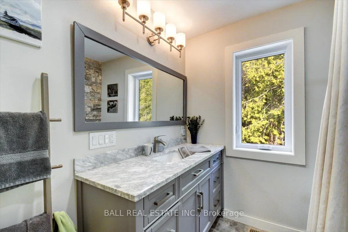 Photo 13 of 1404 Hybla Road, Hastings Highlands, Monteagle Ward — HOMEH