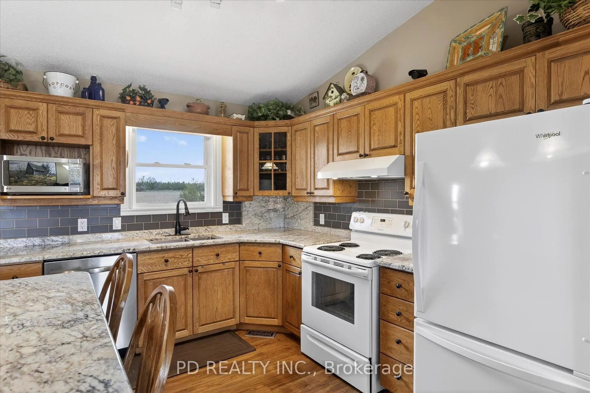Photo 17 of 306 Cottingham Road, Kawartha Lakes, Emily — HOMEH