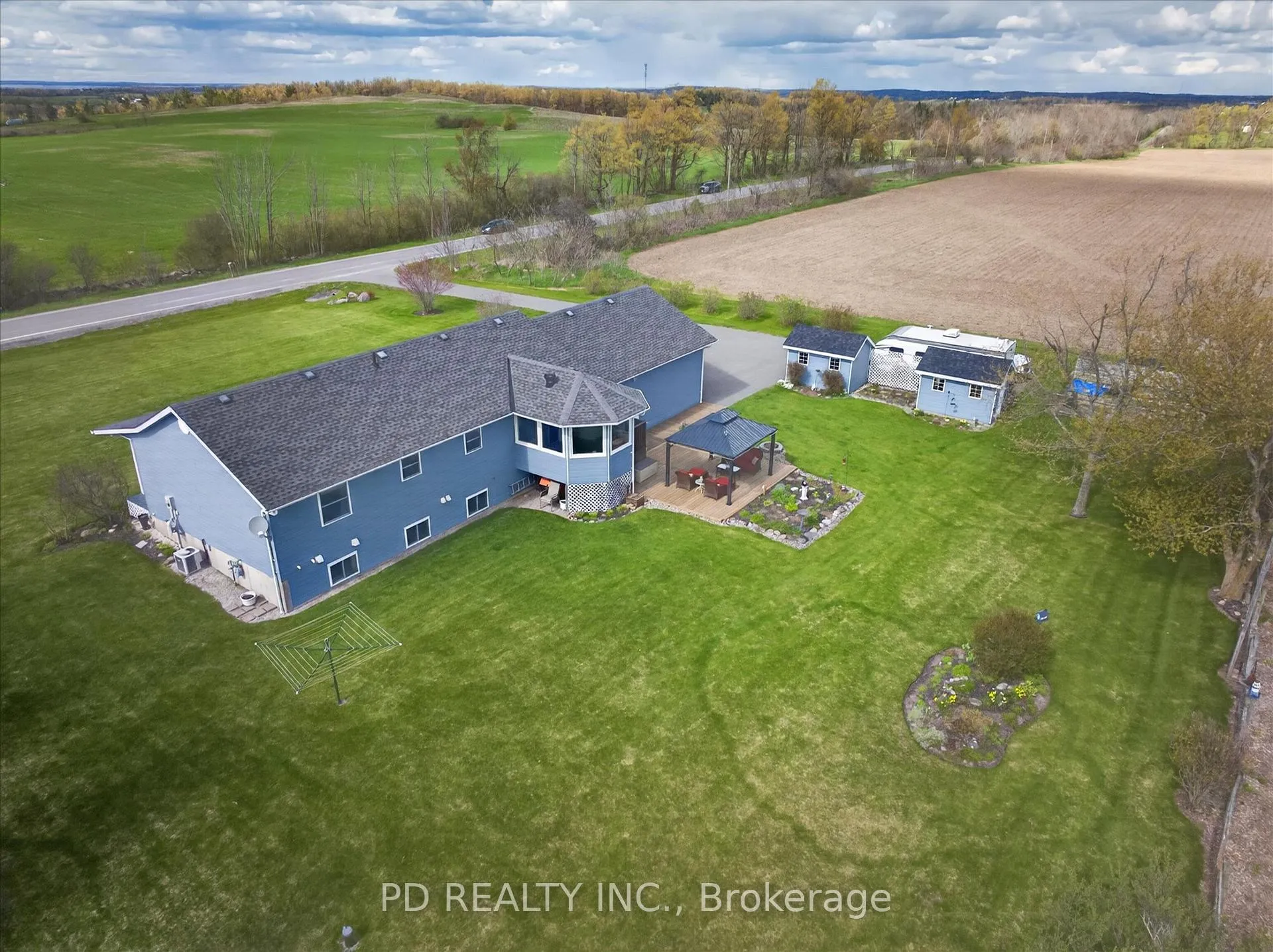 Photo 40 of 306 Cottingham Road, Kawartha Lakes, Emily — HOMEH