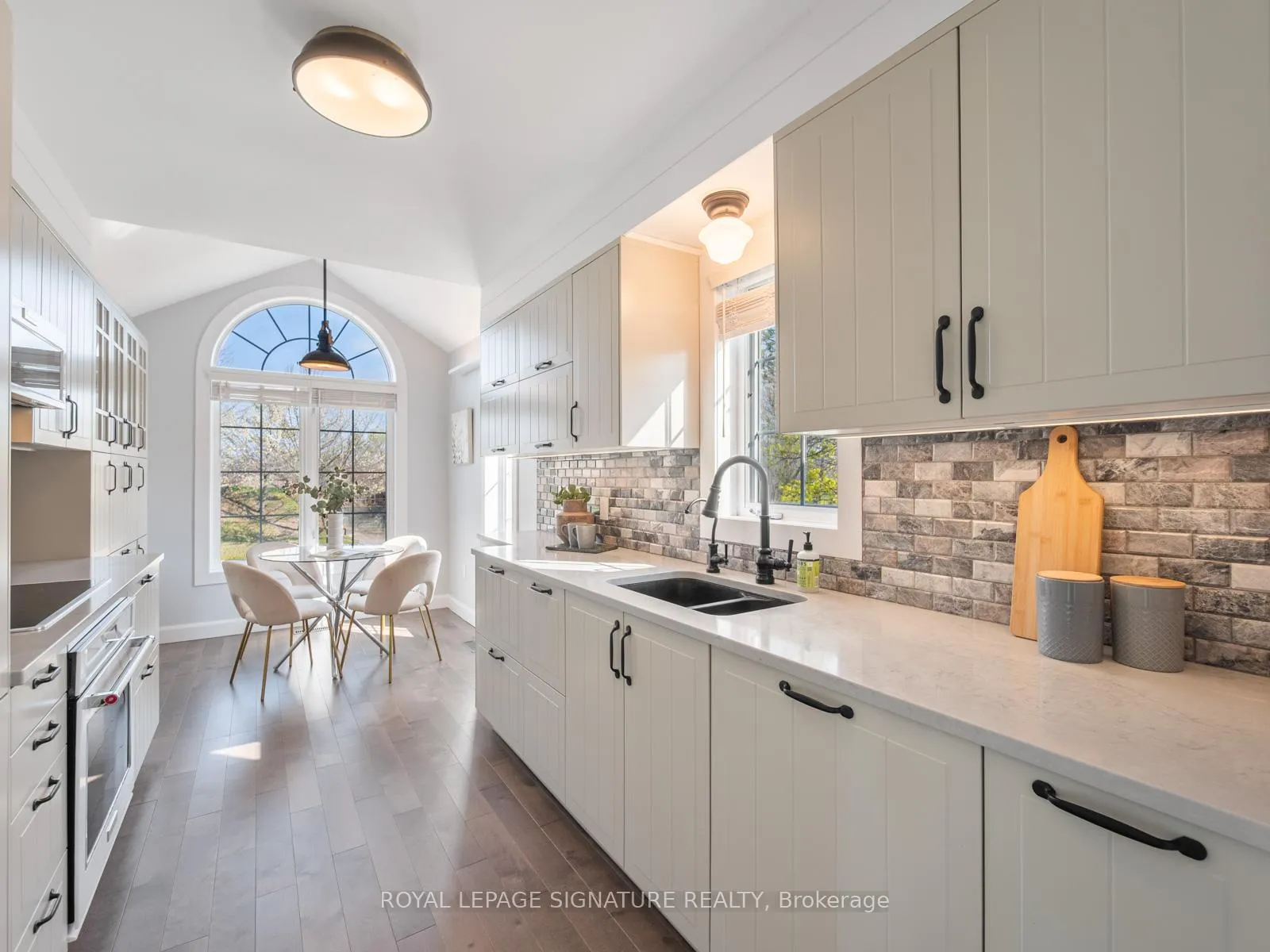 Photo 8 of 52 Lakeridge Drive, Scarborough, Centennial Scarborough — HOMEH