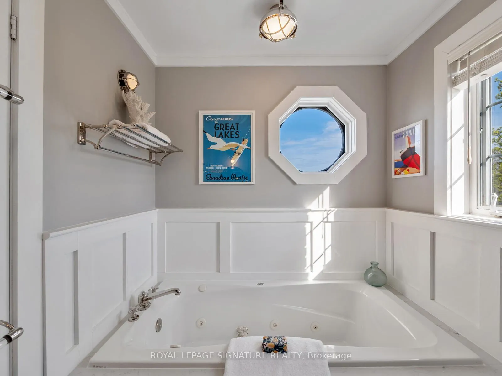 Photo 28 of 52 Lakeridge Drive, Scarborough, Centennial Scarborough — HOMEH