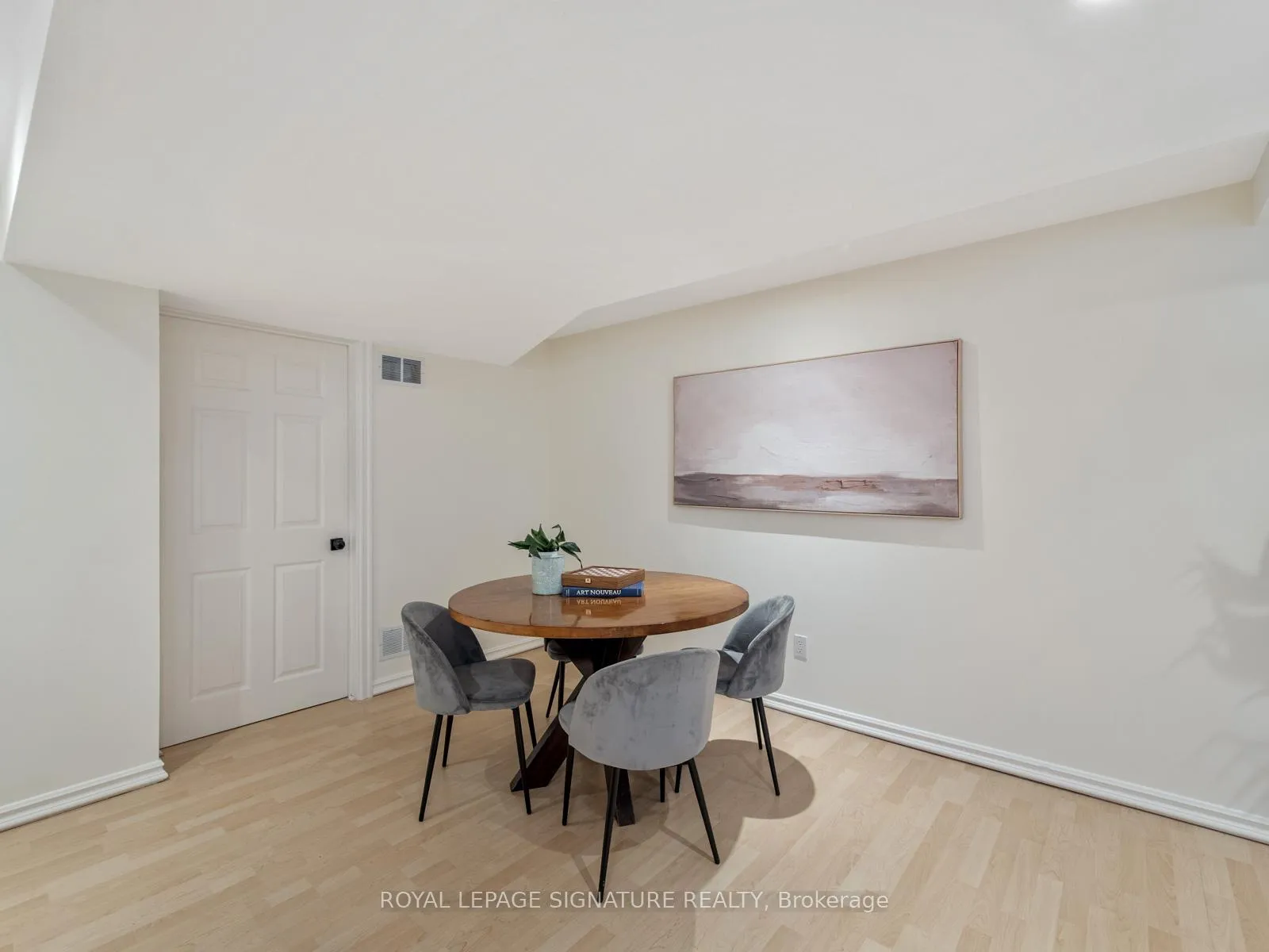 Photo 38 of 52 Lakeridge Drive, Scarborough, Centennial Scarborough — HOMEH