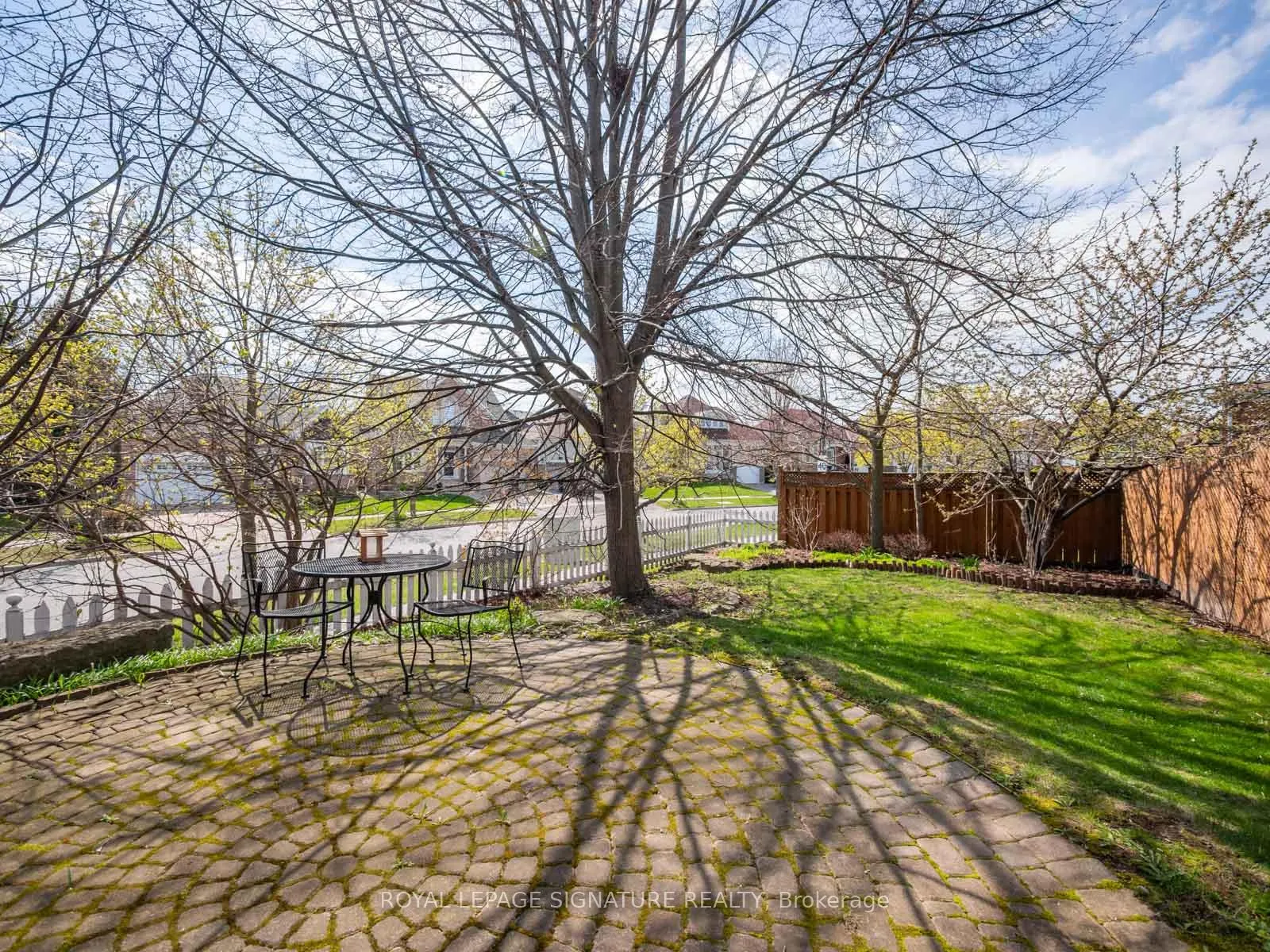 Photo 41 of 52 Lakeridge Drive, Scarborough, Centennial Scarborough — HOMEH