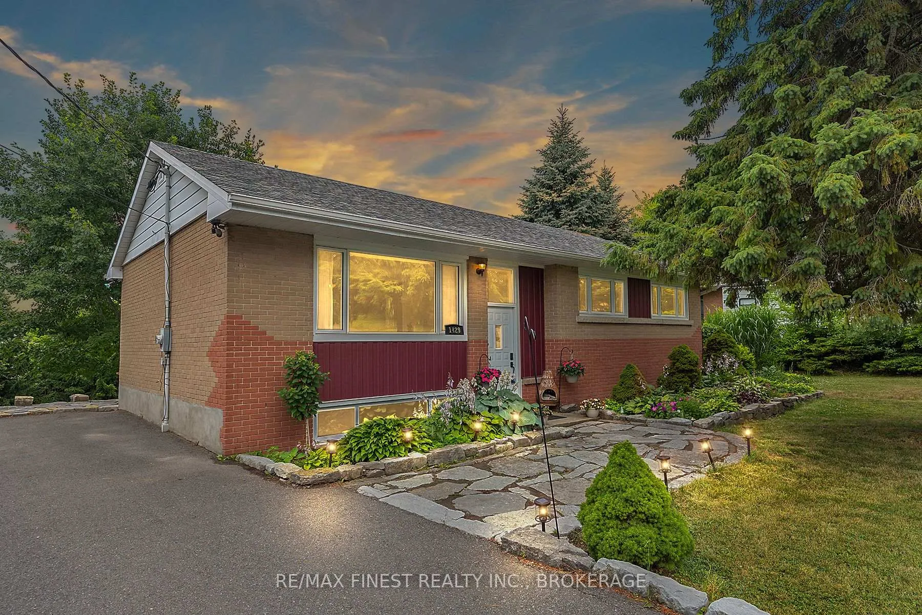 Photo 1 of 1429 Avondale Crescent, Kingston, City Northwest — HOMEH