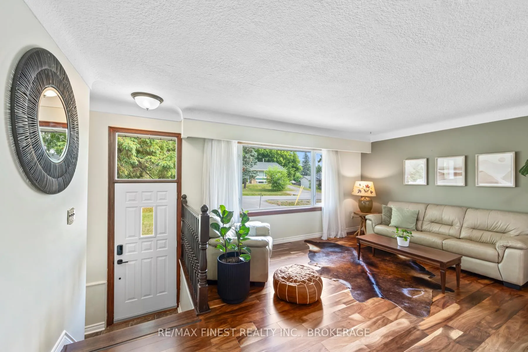 Photo 5 of 1429 Avondale Crescent, Kingston, City Northwest — HOMEH