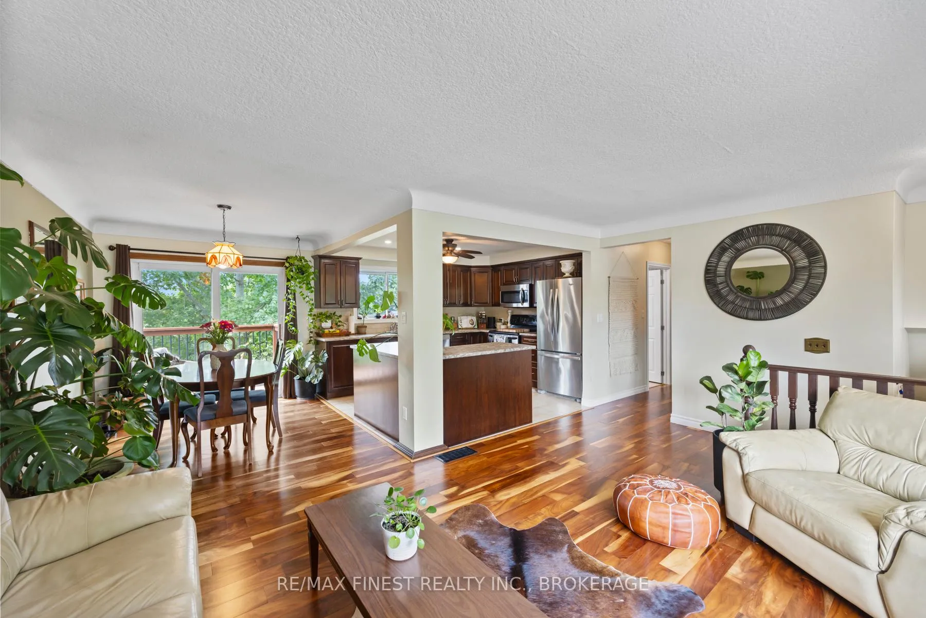 Photo 10 of 1429 Avondale Crescent, Kingston, City Northwest — HOMEH