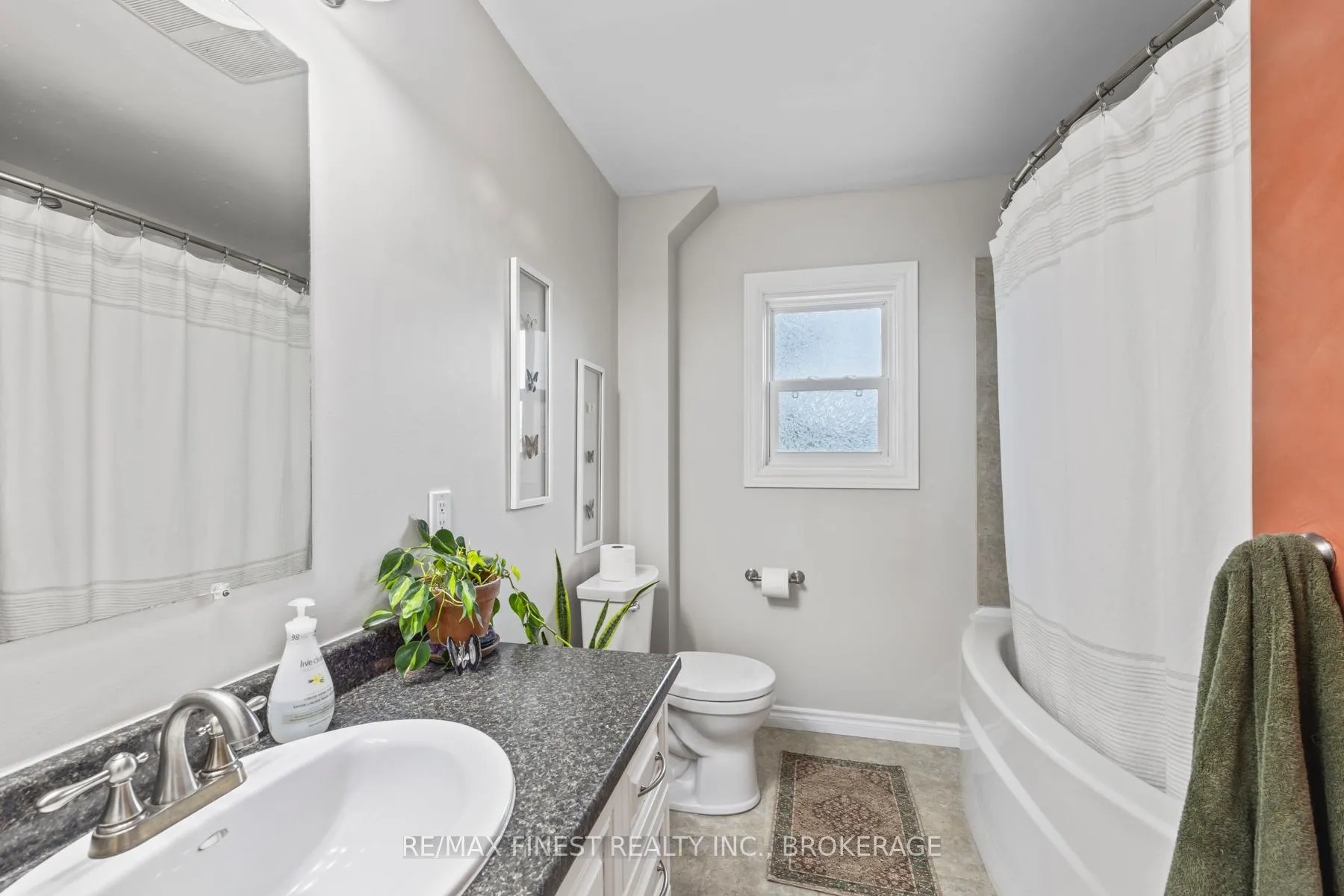 Photo 21 of 1429 Avondale Crescent, Kingston, City Northwest — HOMEH