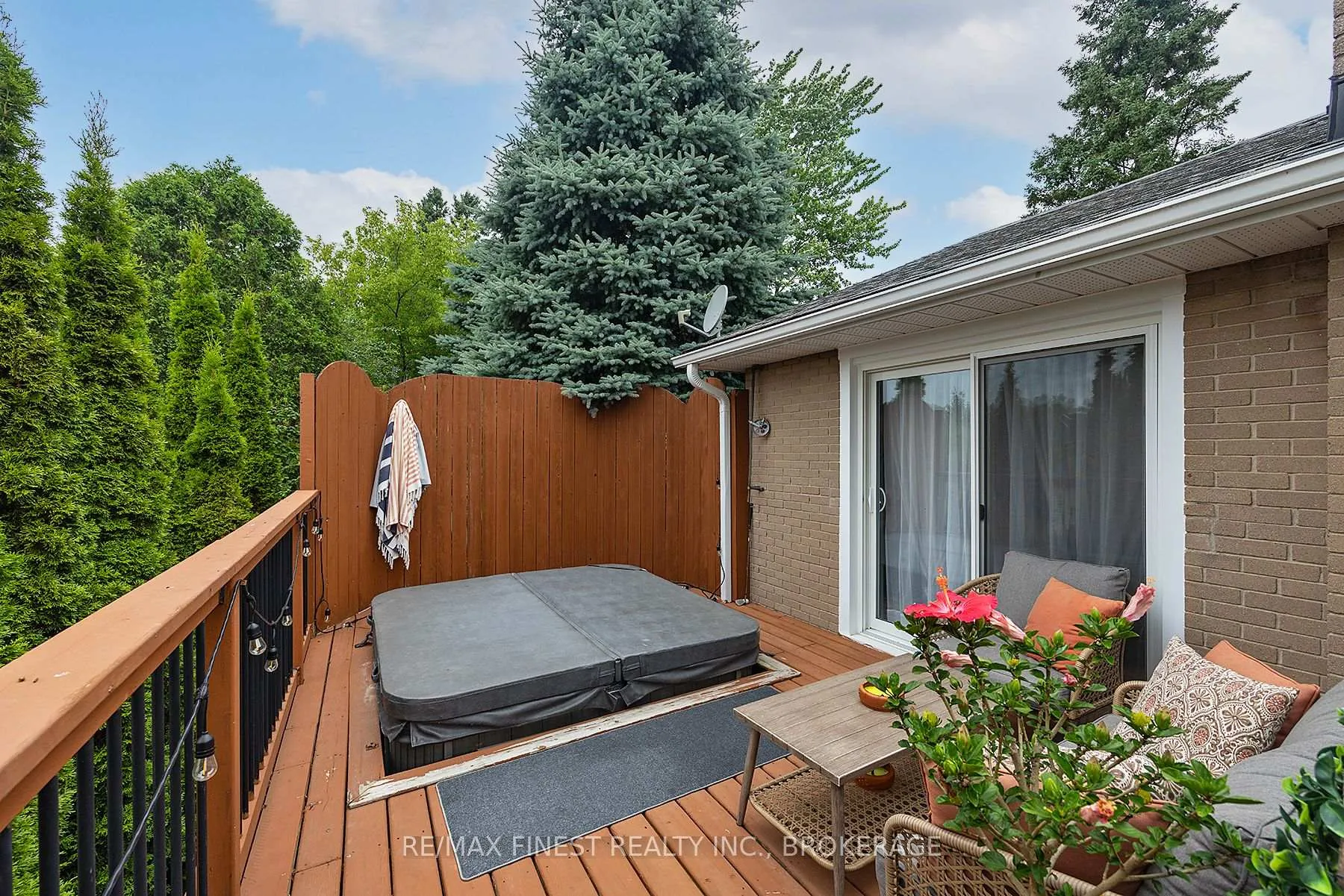 Photo 36 of 1429 Avondale Crescent, Kingston, City Northwest — HOMEH