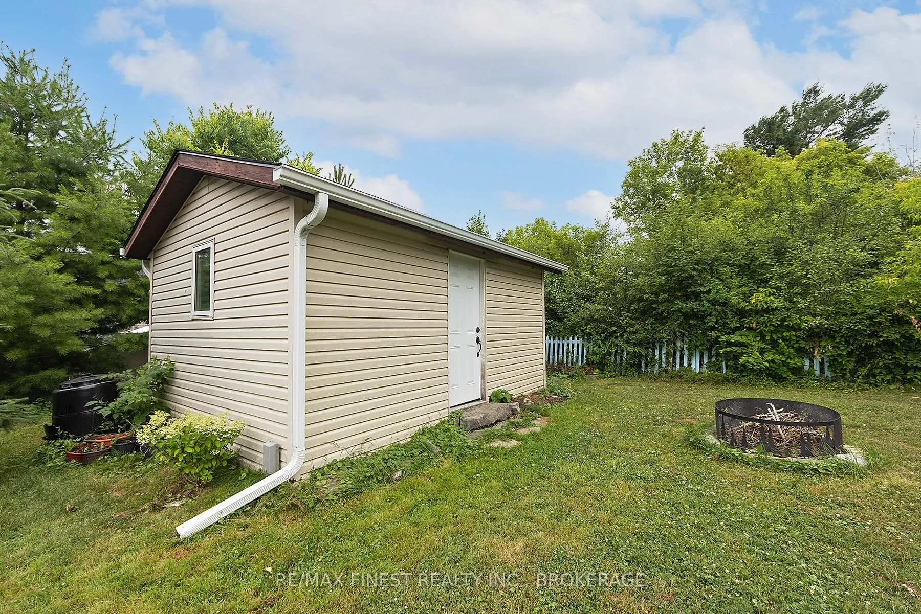 Photo 43 of 1429 Avondale Crescent, Kingston, City Northwest — HOMEH