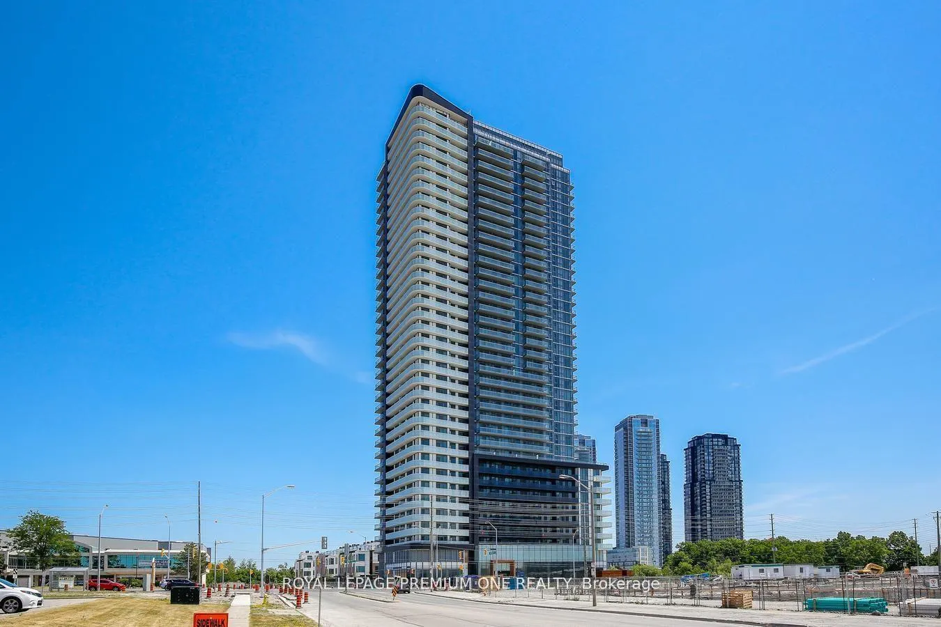Photo 2 of Unit 2614, 7895 Jane Street, Vaughan, Concord — HOMEH