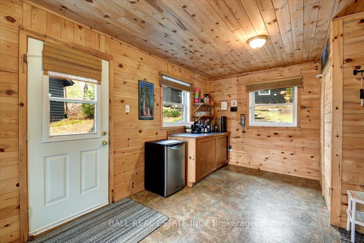 Photo 4 of 1361 Mcrae Hay Lake Road, South Algonquin — HOMEH