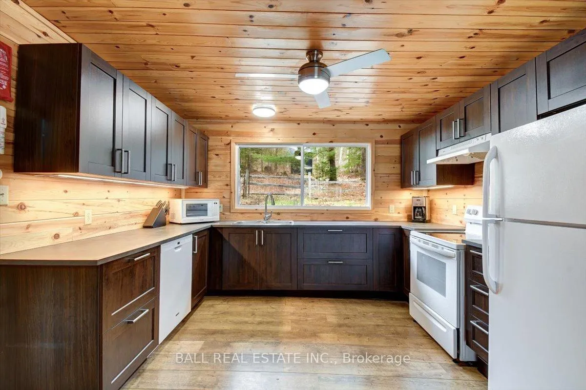 Photo 8 of 1361 Mcrae Hay Lake Road, South Algonquin — HOMEH