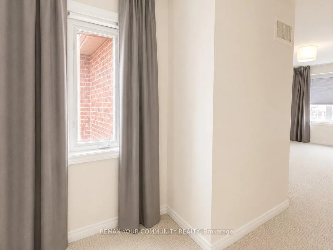 Photo 10 of 75 Gauguin Avenue, Vaughan, Patterson — HOMEH