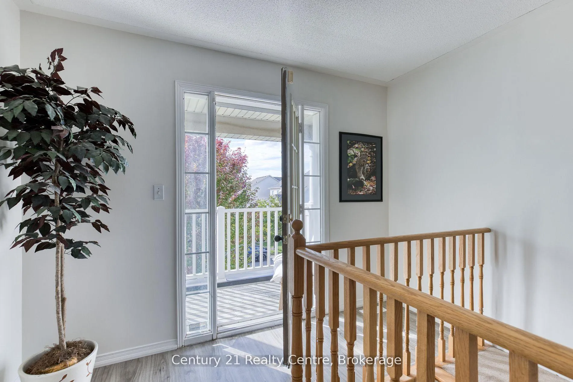 Photo 24 of 45 Hatch Street E, Whitby, Brooklin — HOMEH