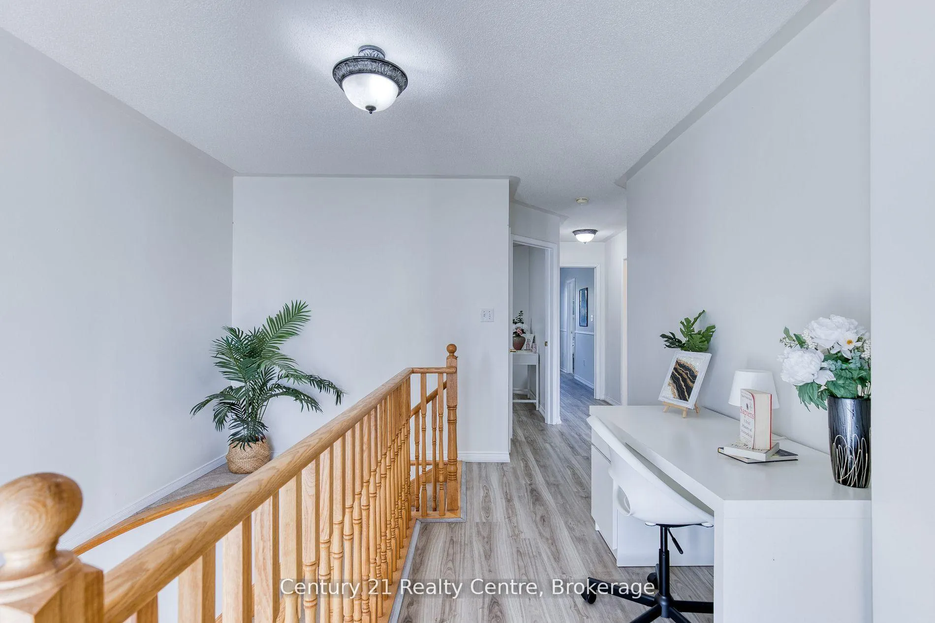 Photo 26 of 45 Hatch Street E, Whitby, Brooklin — HOMEH