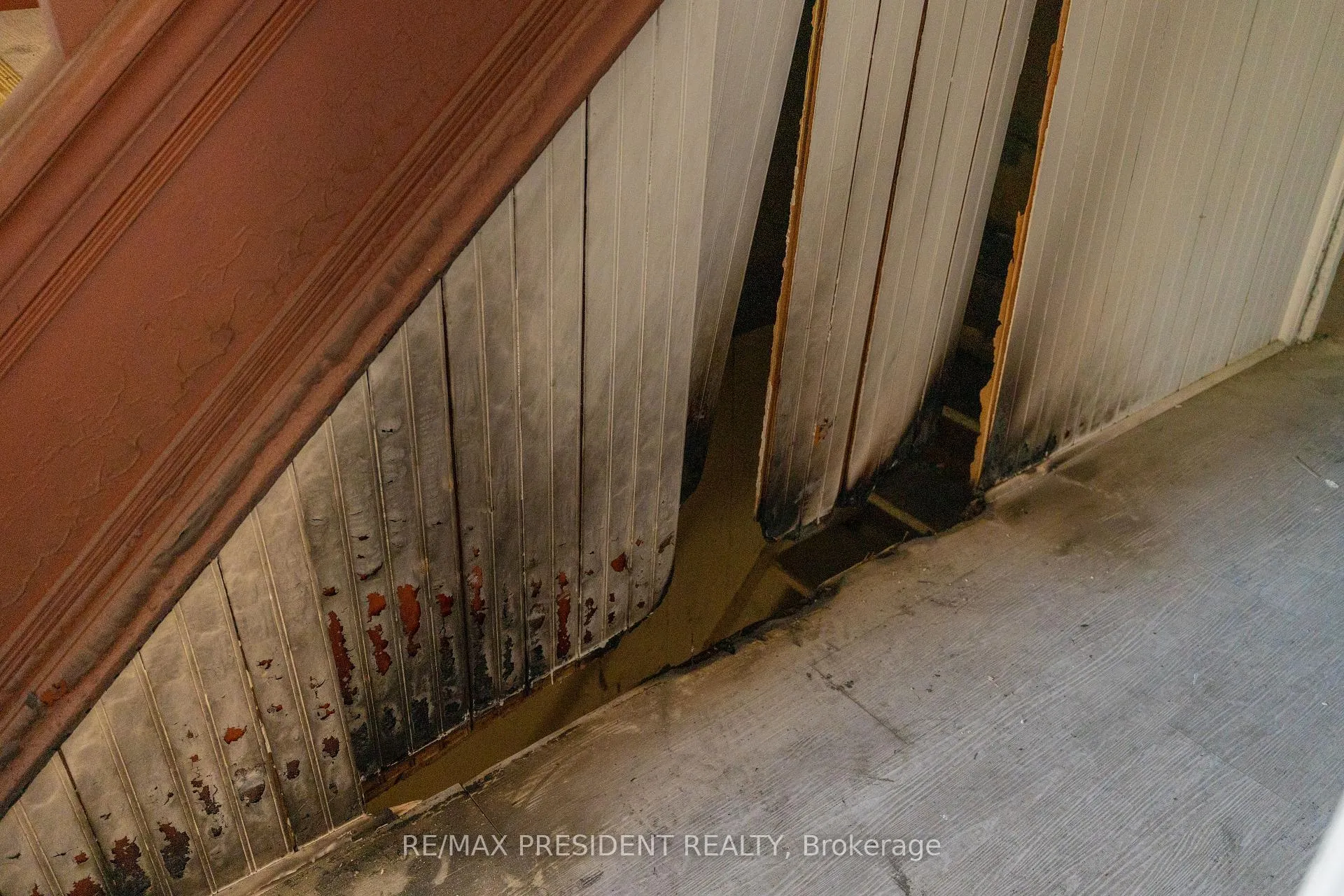 Photo 6 of 2 David Street, Brampton, Downtown Brampton — HOMEH