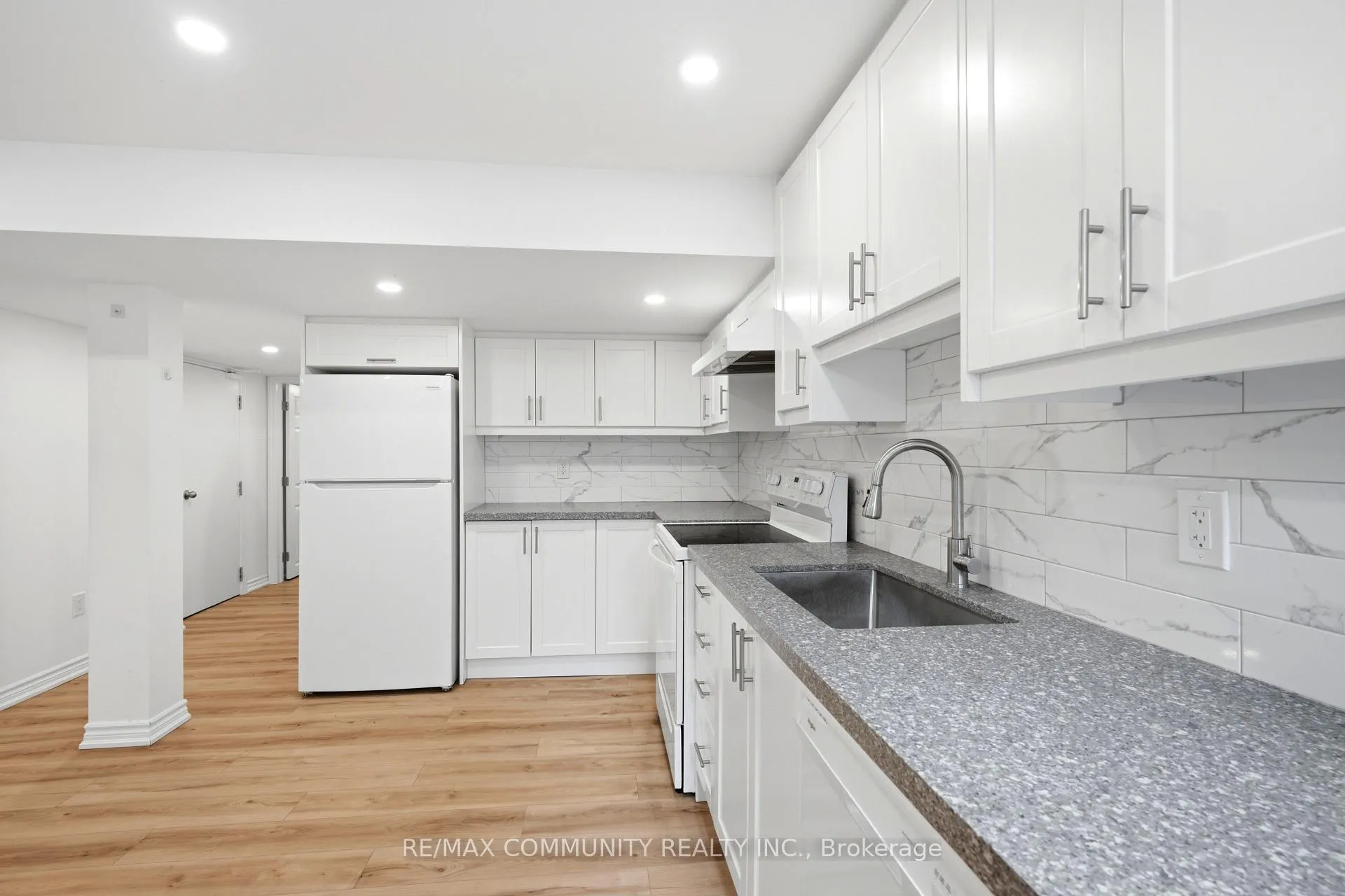 Photo 10 of Unit Lower, 39 Carter-Bennett Drive, Ajax, Northwest Ajax — HOMEH