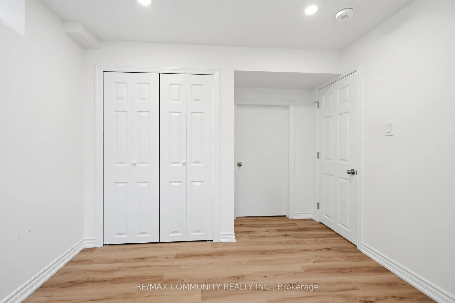 Photo 12 of Unit Lower, 39 Carter-Bennett Drive, Ajax, Northwest Ajax — HOMEH