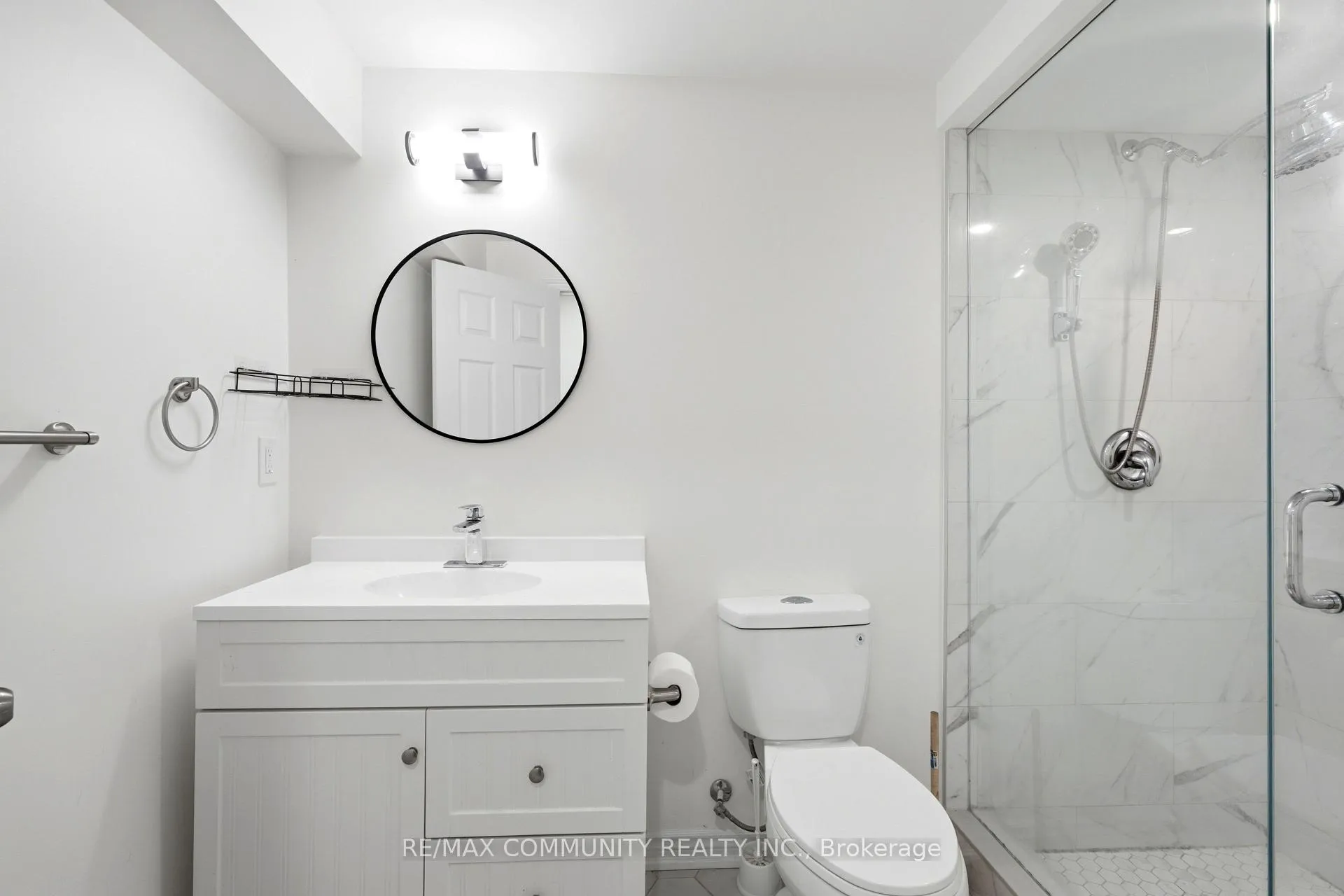 Photo 15 of Unit Lower, 39 Carter-Bennett Drive, Ajax, Northwest Ajax — HOMEH