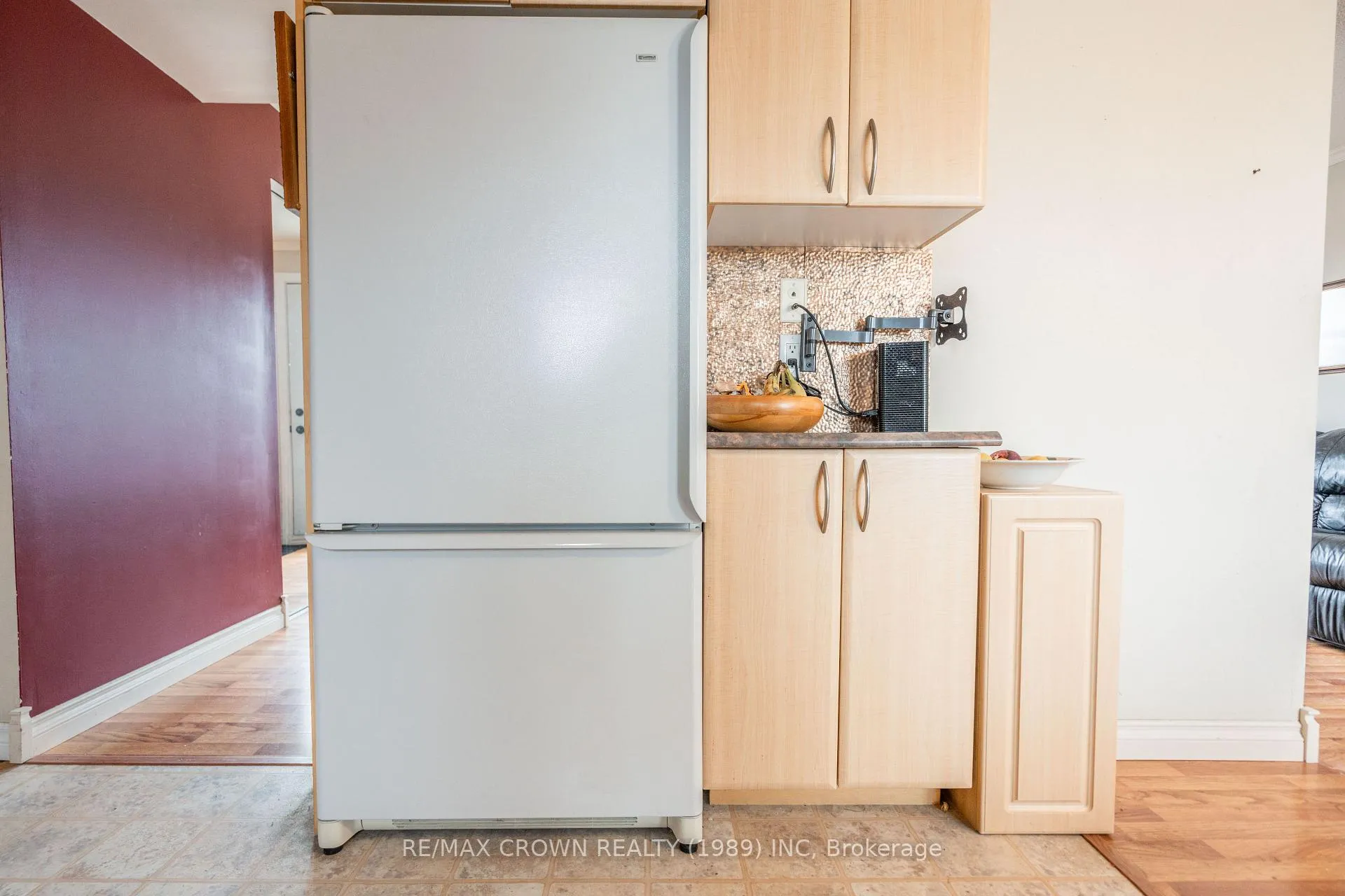 Photo 15 of 37 Hazel Street, Kapuskasing — HOMEH