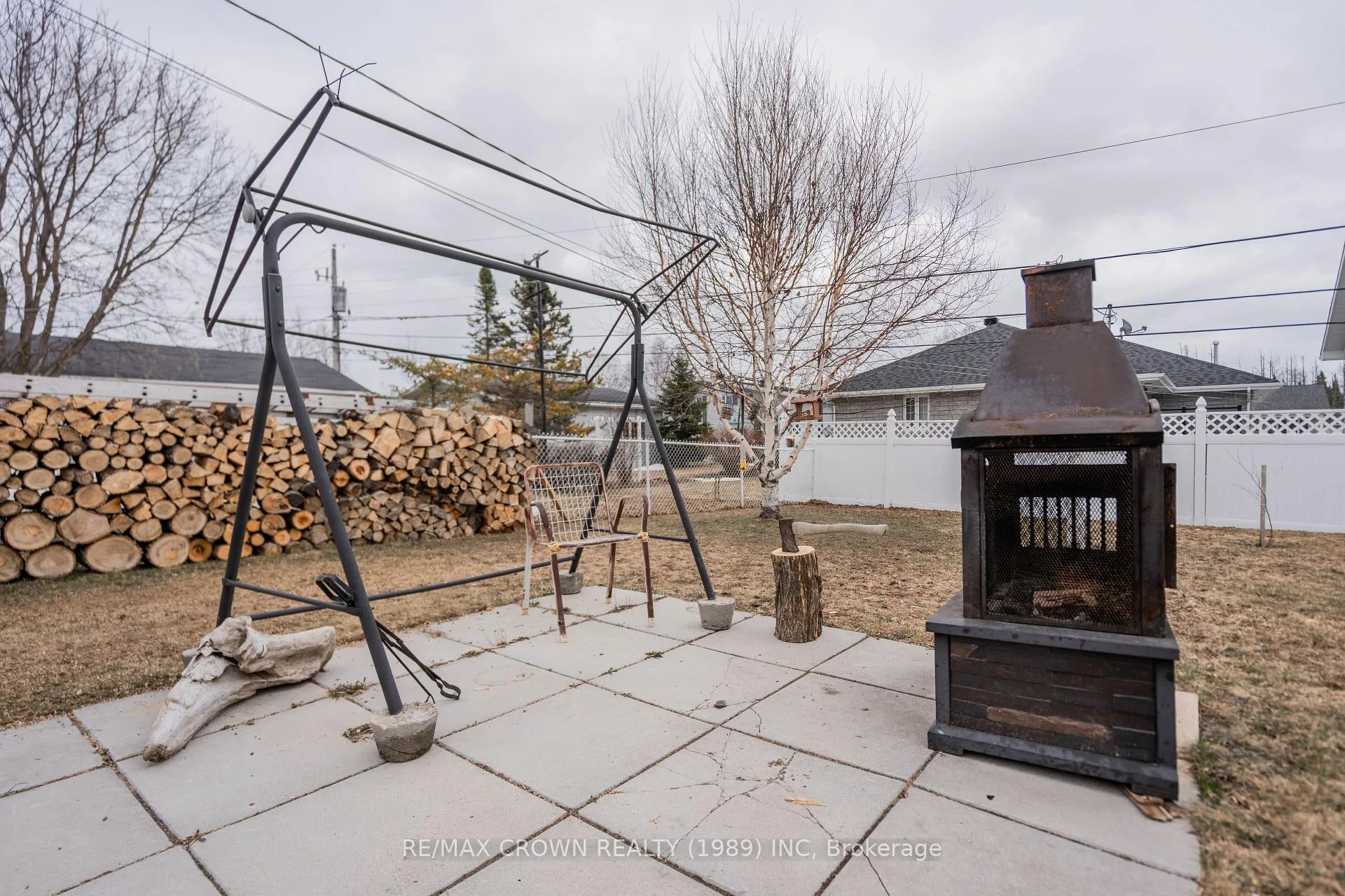 Photo 47 of 37 Hazel Street, Kapuskasing — HOMEH