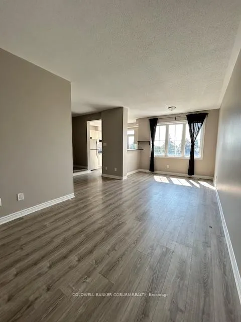 Photo 15 of 162 Pictou Crescent, Ottawa, Kanata - Emerald Meadows/Trailwest — HOMEH