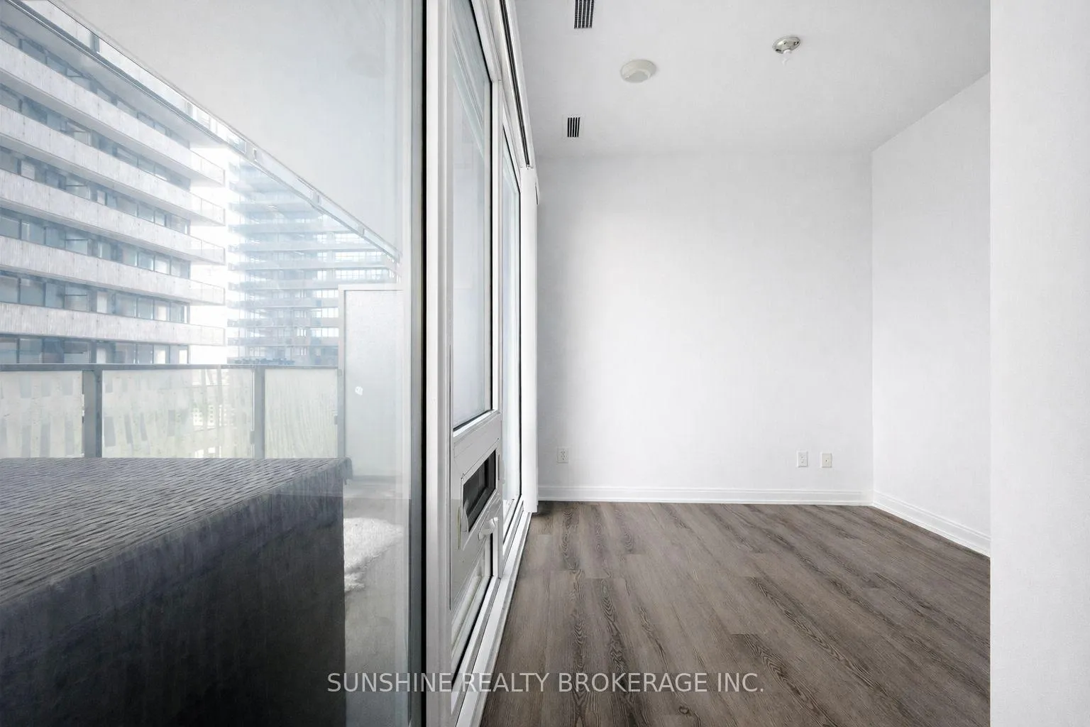 Photo 18 of Unit 1609, 42 Charles Street E, Toronto, Church-Yonge Corridor — HOMEH