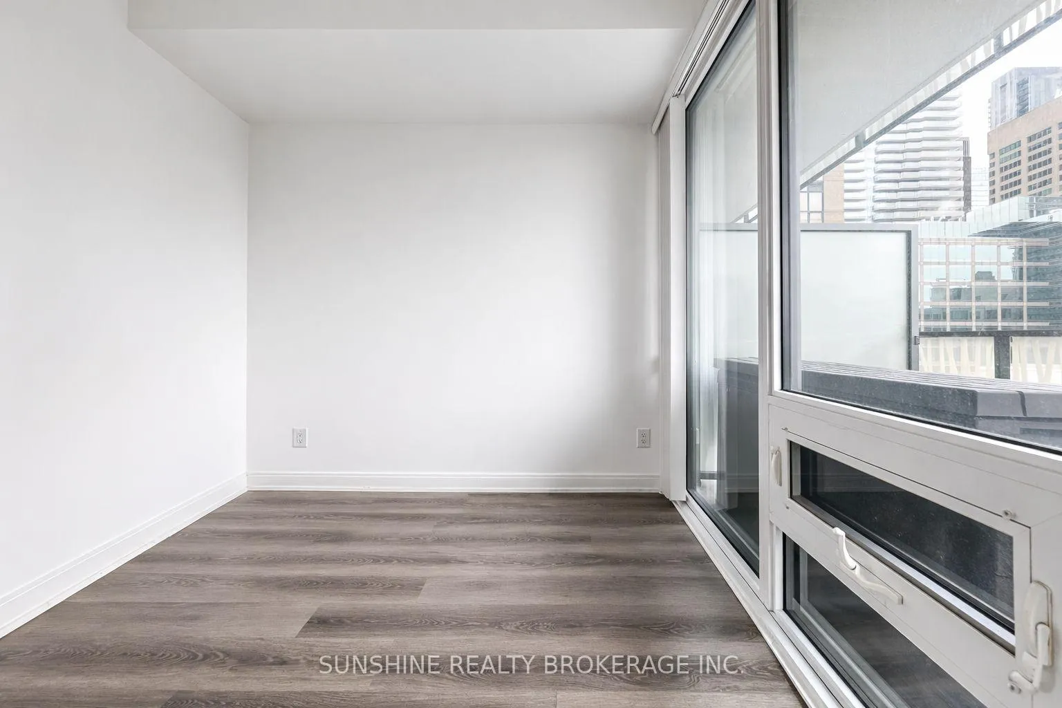 Photo 24 of Unit 1609, 42 Charles Street E, Toronto, Church-Yonge Corridor — HOMEH