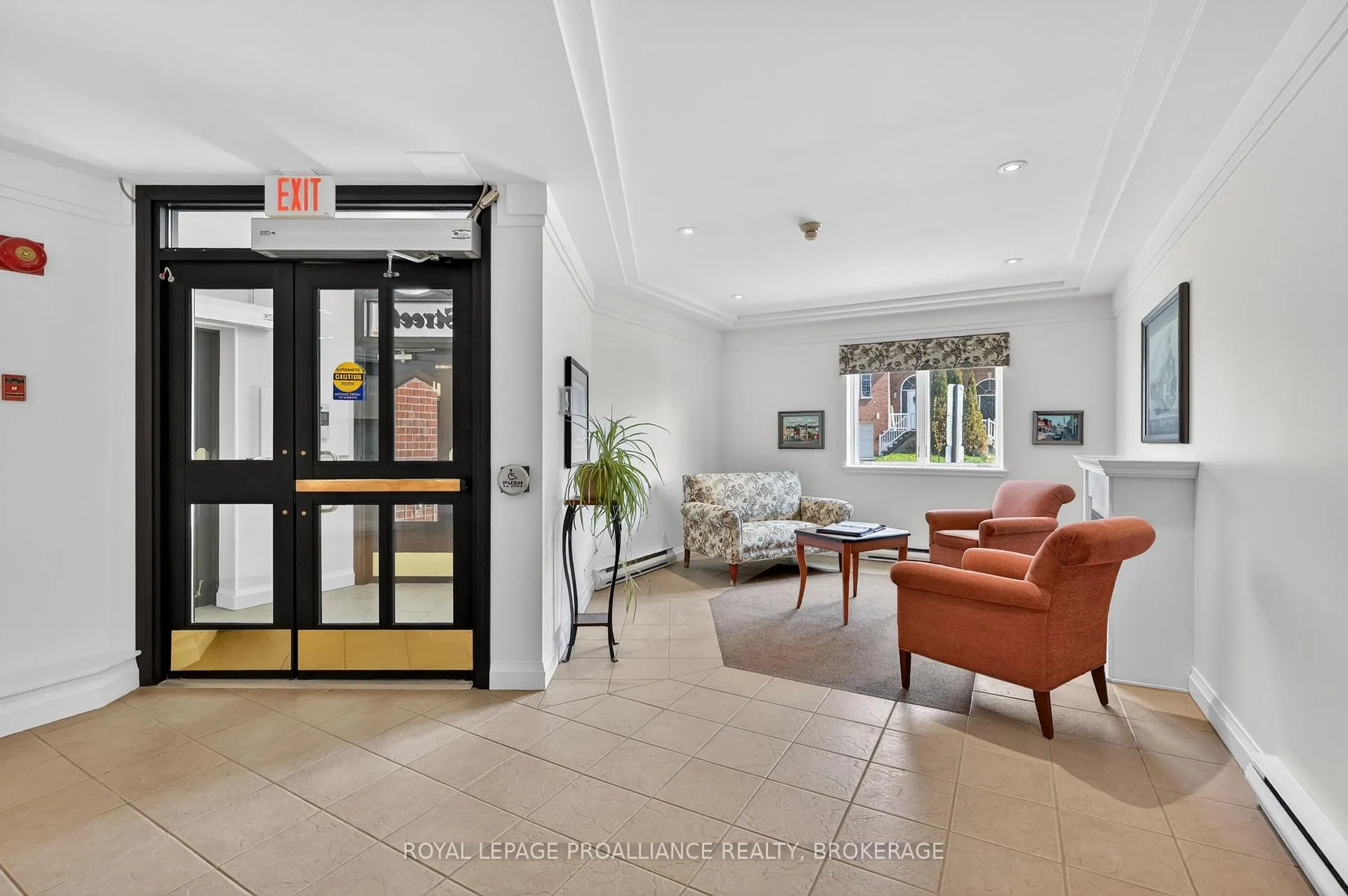 Photo 5 of Unit 202, 2 Bay Street, Kingston, East of Sir John A. Blvd — HOMEH