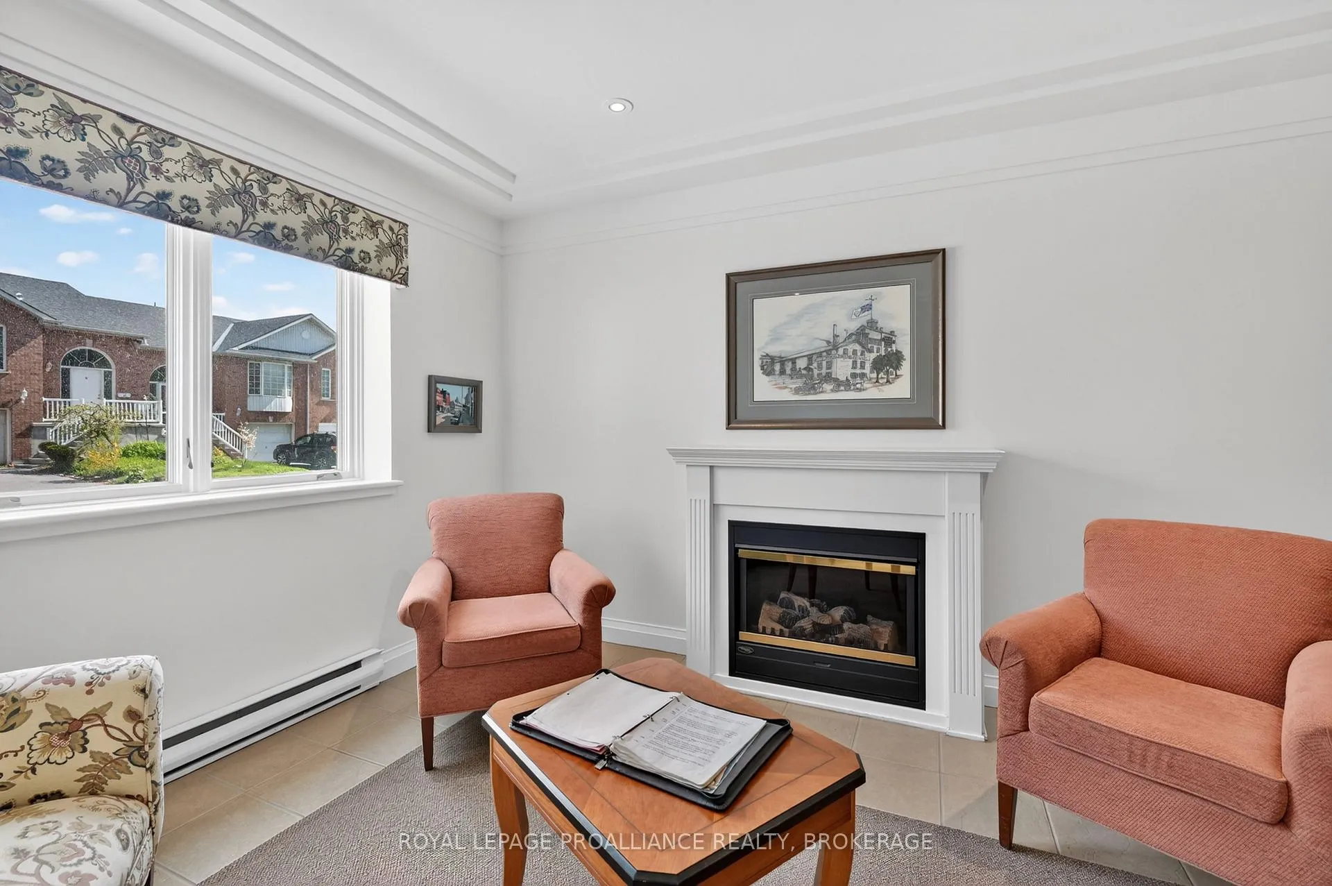 Photo 6 of Unit 202, 2 Bay Street, Kingston, East of Sir John A. Blvd — HOMEH