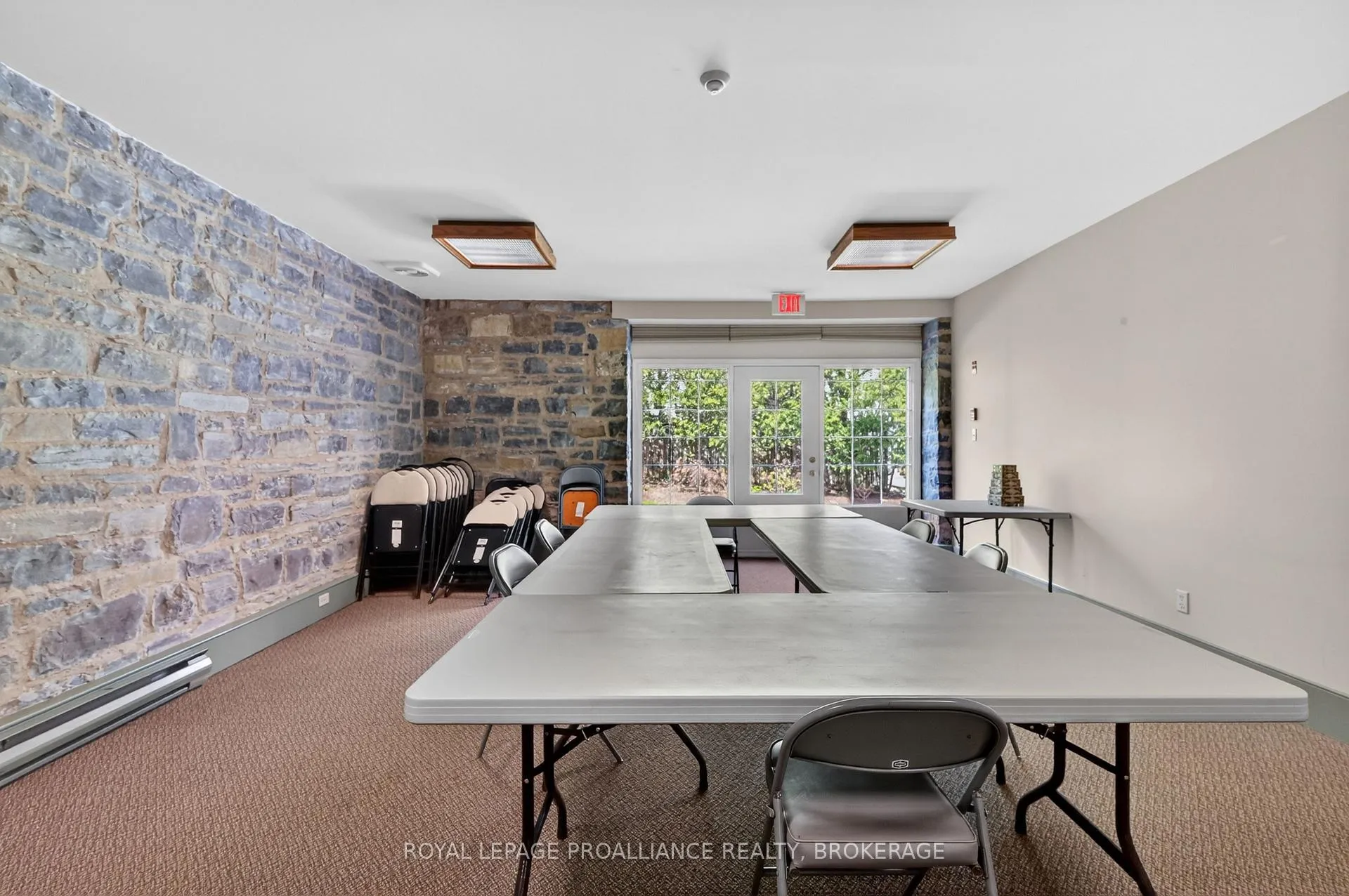 Photo 18 of Unit 202, 2 Bay Street, Kingston, East of Sir John A. Blvd — HOMEH