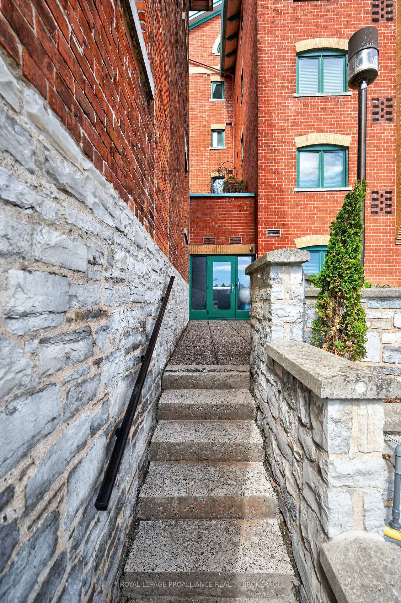 Photo 26 of Unit 202, 2 Bay Street, Kingston, East of Sir John A. Blvd — HOMEH