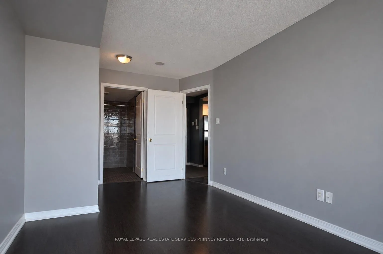 Photo 5 of Unit 2112, 9 George Street N, Brampton, Downtown Brampton — HOMEH