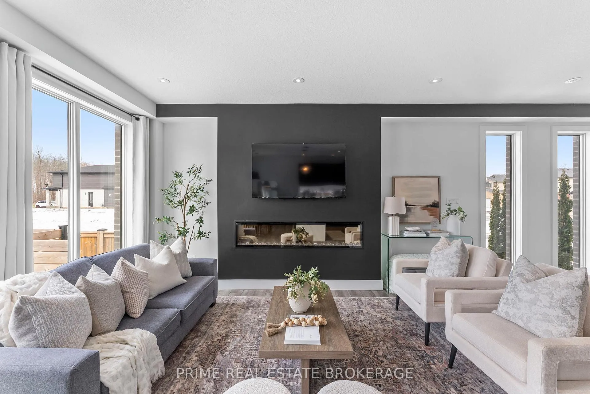 Photo 6 of 1577 Applerock Avenue, London, North S — HOMEH