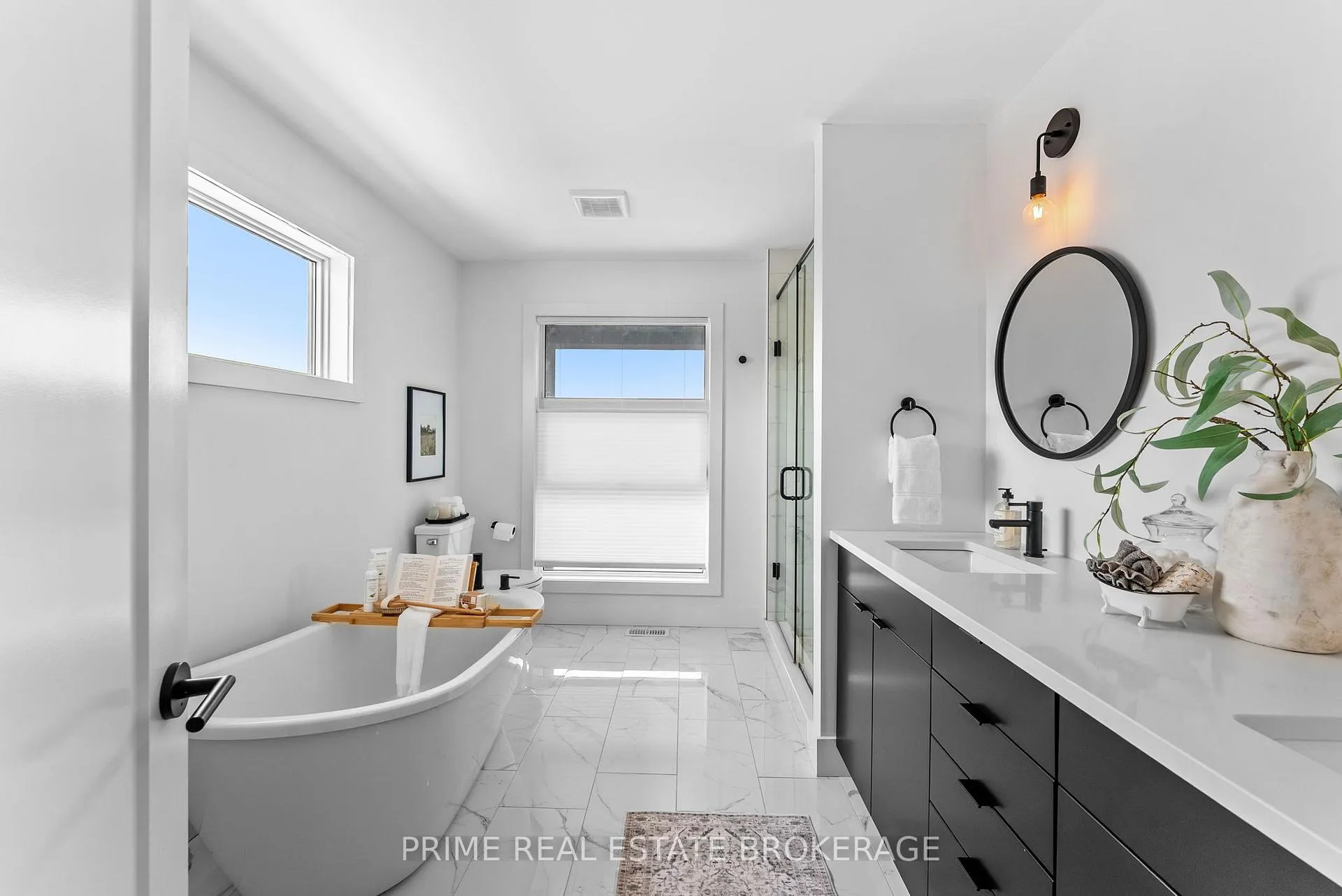 Photo 22 of 1577 Applerock Avenue, London, North S — HOMEH