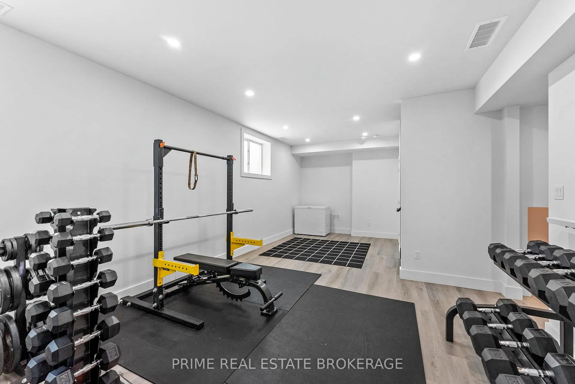 Photo 34 of 1577 Applerock Avenue, London, North S — HOMEH
