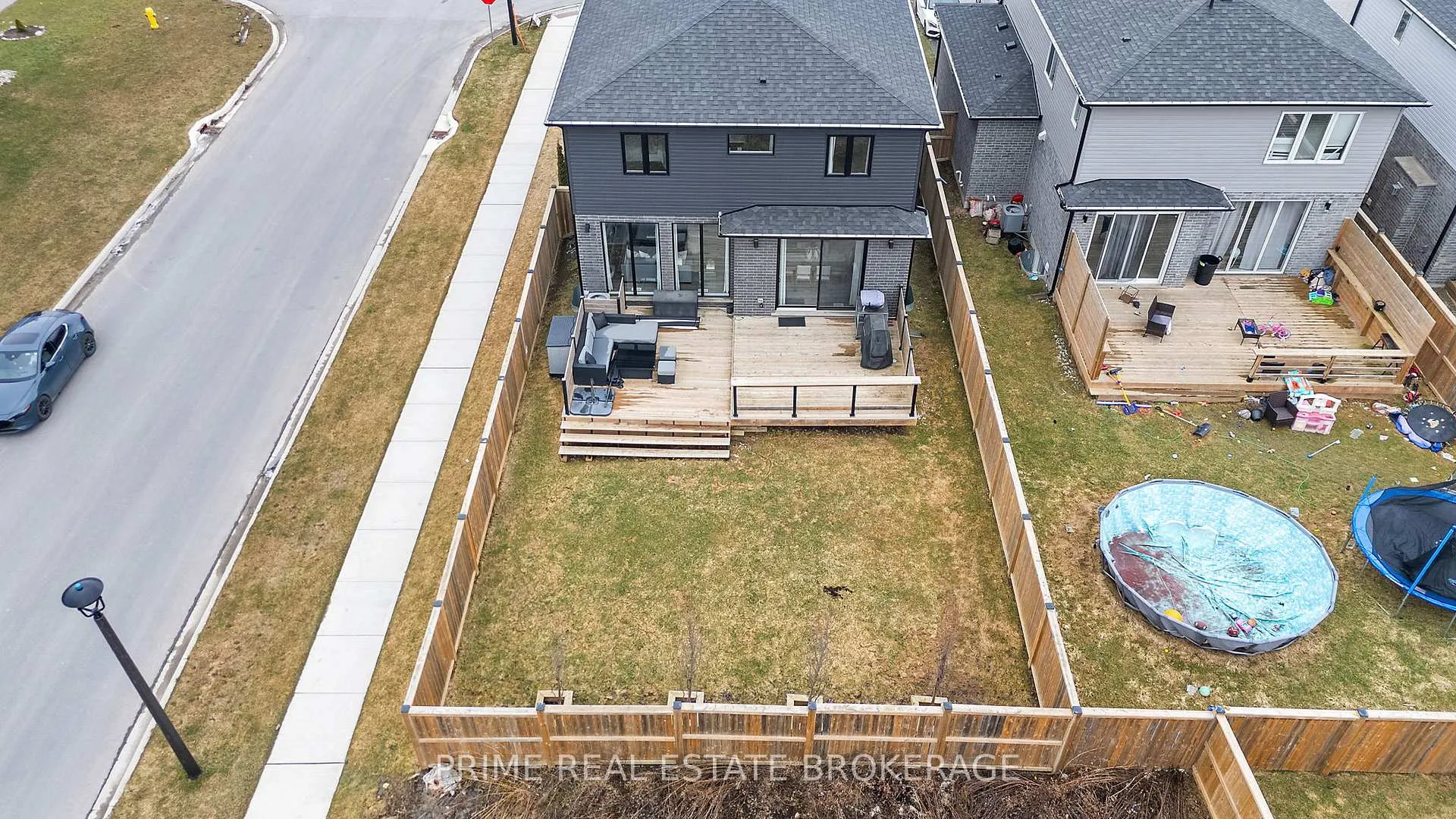 Photo 47 of 1577 Applerock Avenue, London, North S — HOMEH