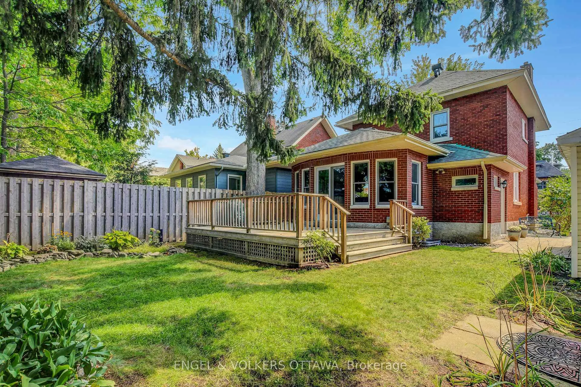 Photo 4 of 77 Helena Street, Ottawa, Ottawa West — HOMEH