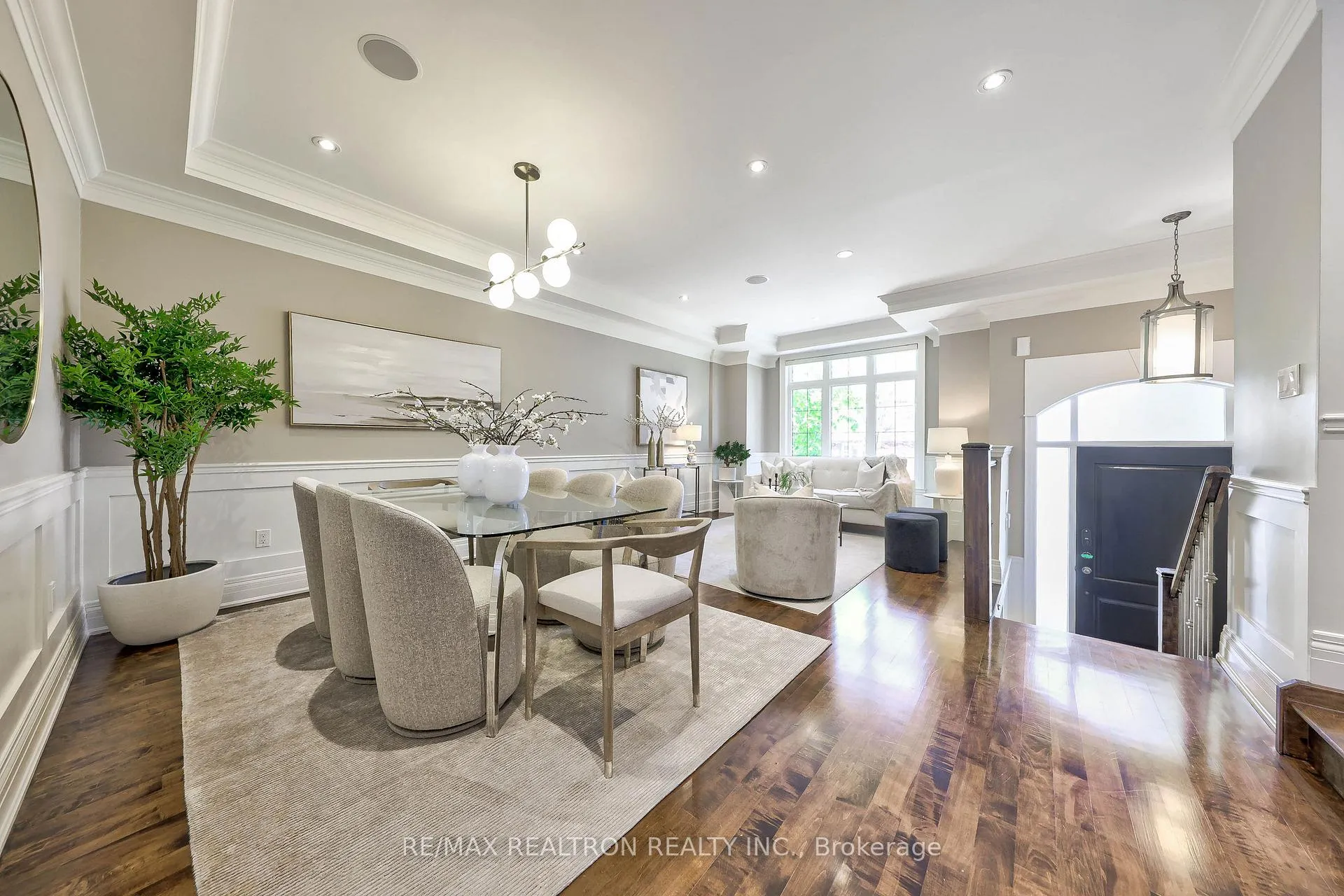 Photo 5 of 195 Douglas Avenue, Toronto, Lawrence Park North — HOMEH