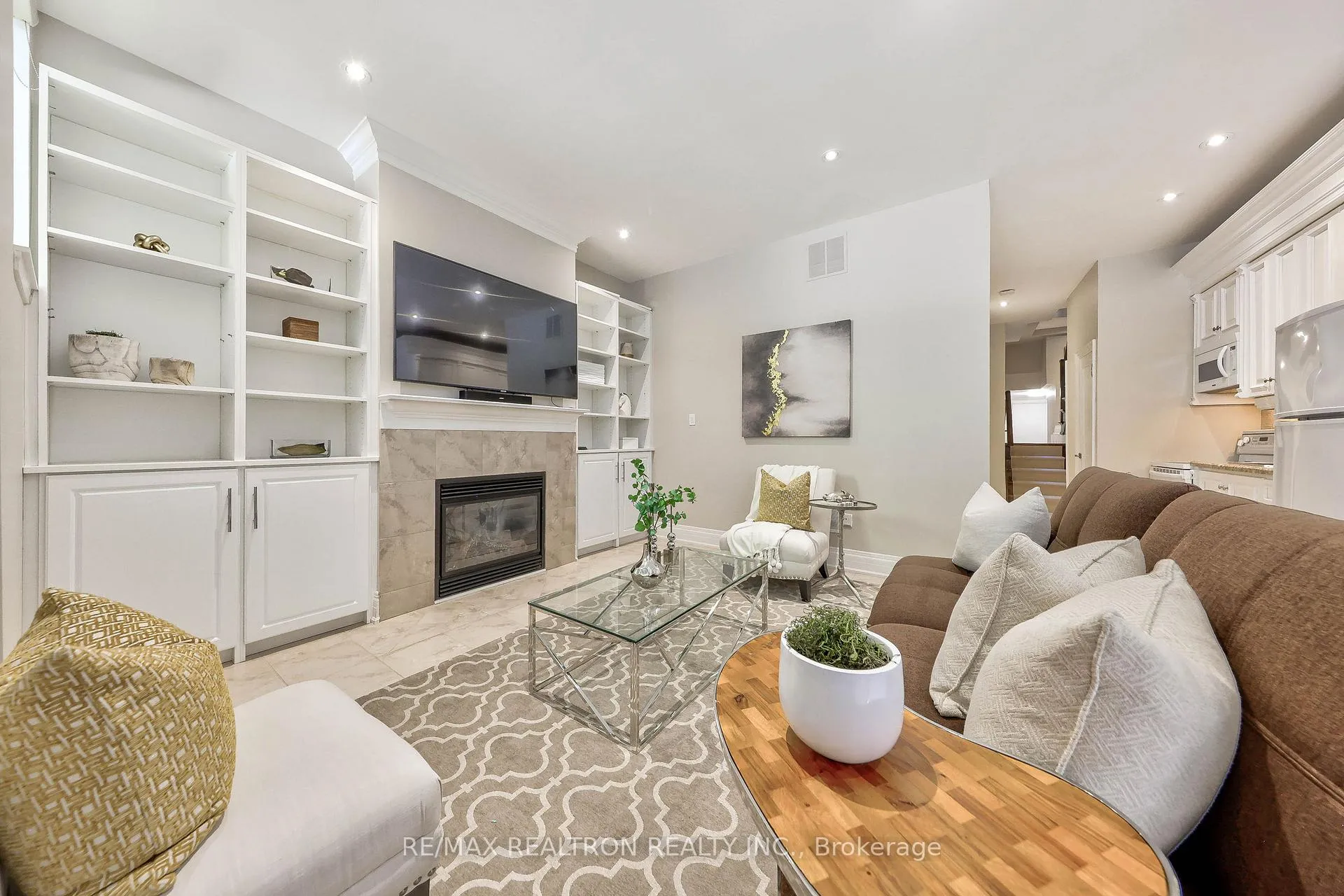 Photo 23 of 195 Douglas Avenue, Toronto, Lawrence Park North — HOMEH