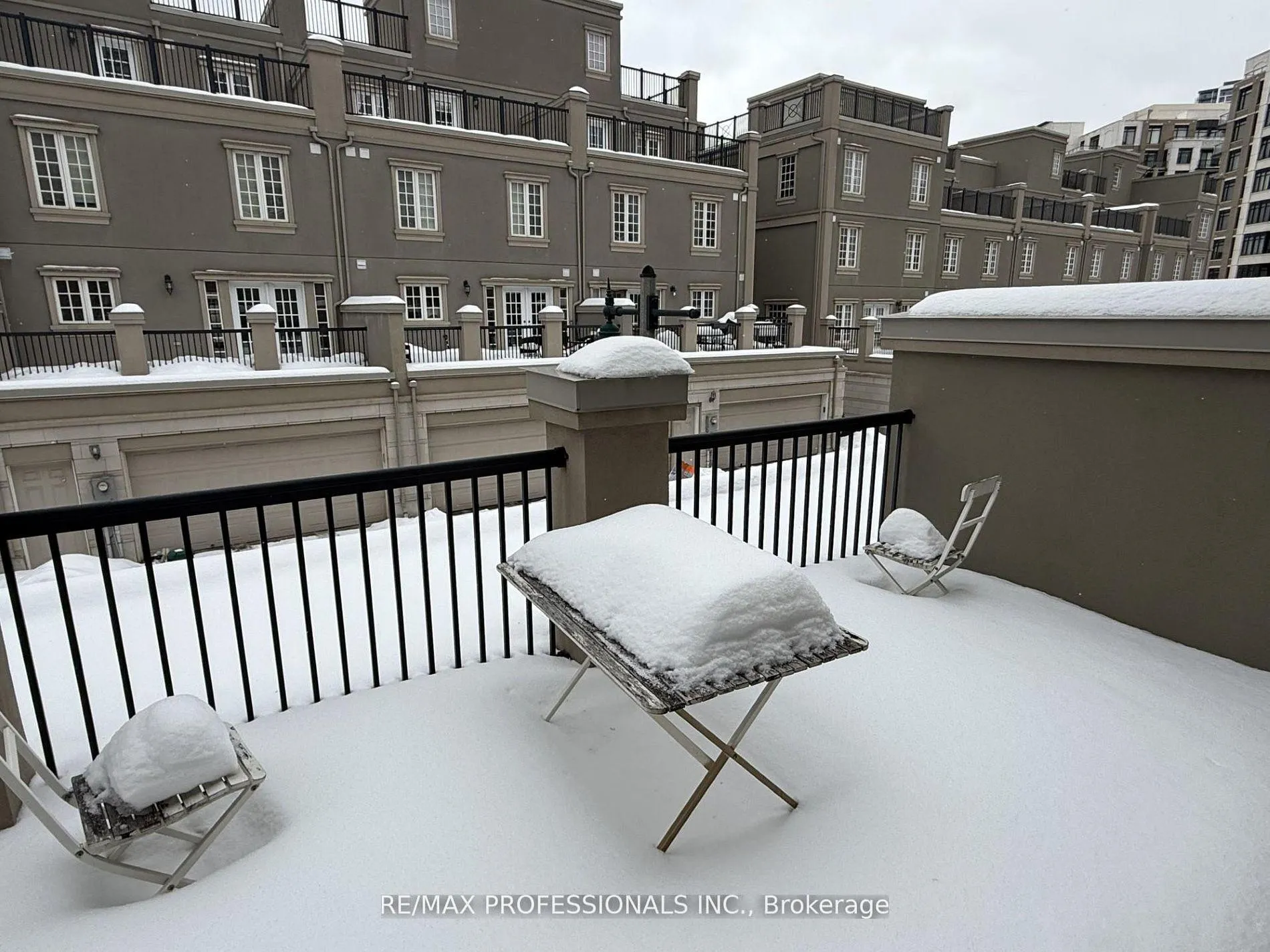 Photo 8 of 72 Upper Duke Crescent, Markham, Unionville — HOMEH