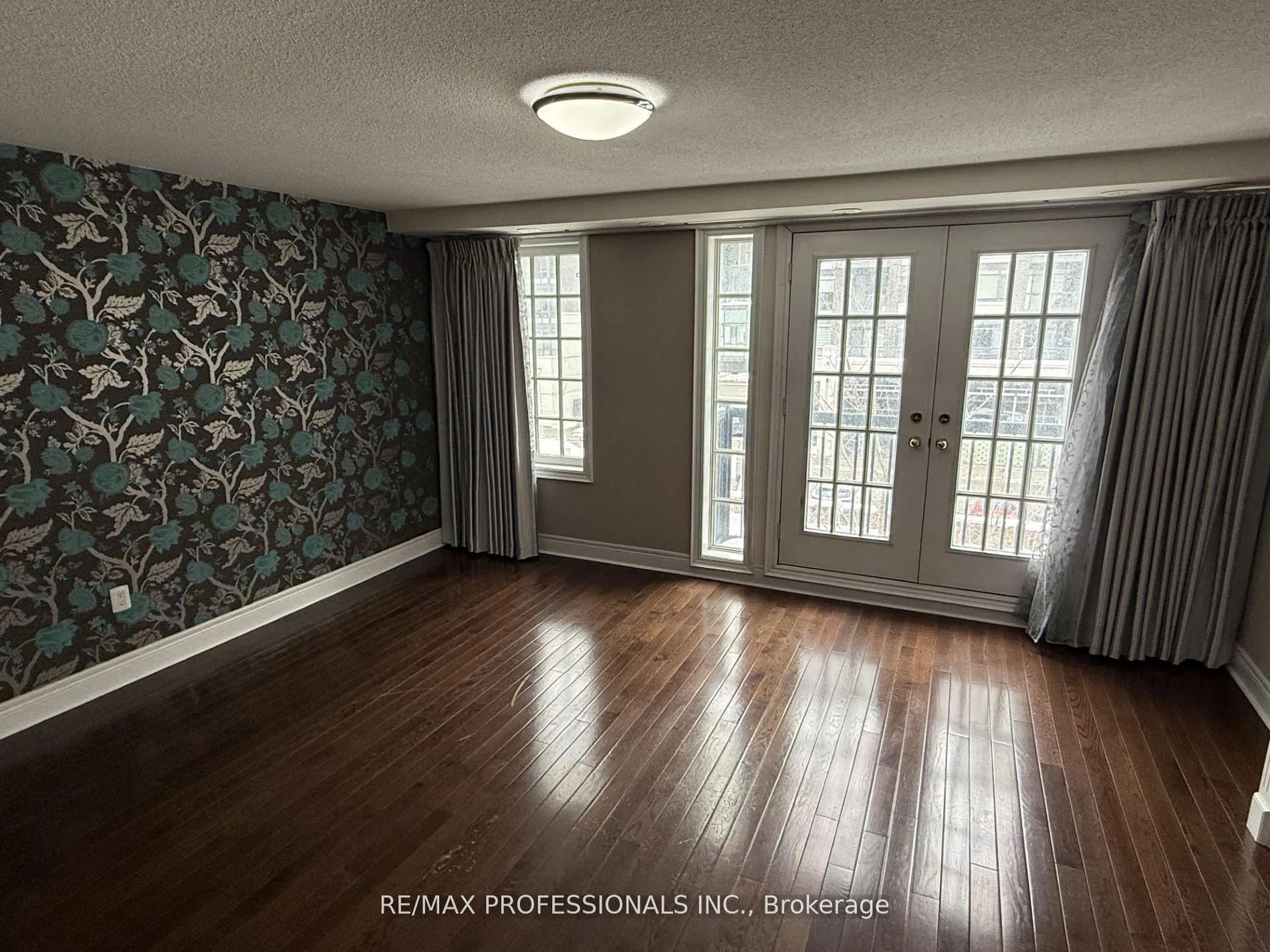 Photo 12 of 72 Upper Duke Crescent, Markham, Unionville — HOMEH