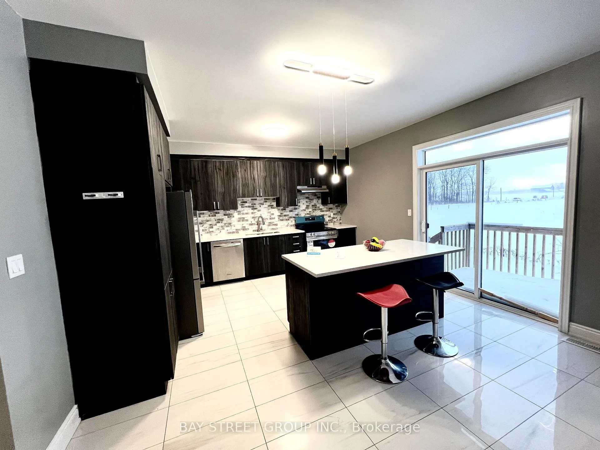 Photo 13 of 4 Middleton Drive, Wasaga Beach — HOMEH